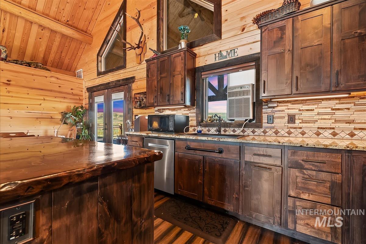 1684 Stirrup Way, Council, Idaho 83612, 4 Bedrooms, 3 Bathrooms, Farm & Ranch For Sale, Price $1,799,000, 98945281