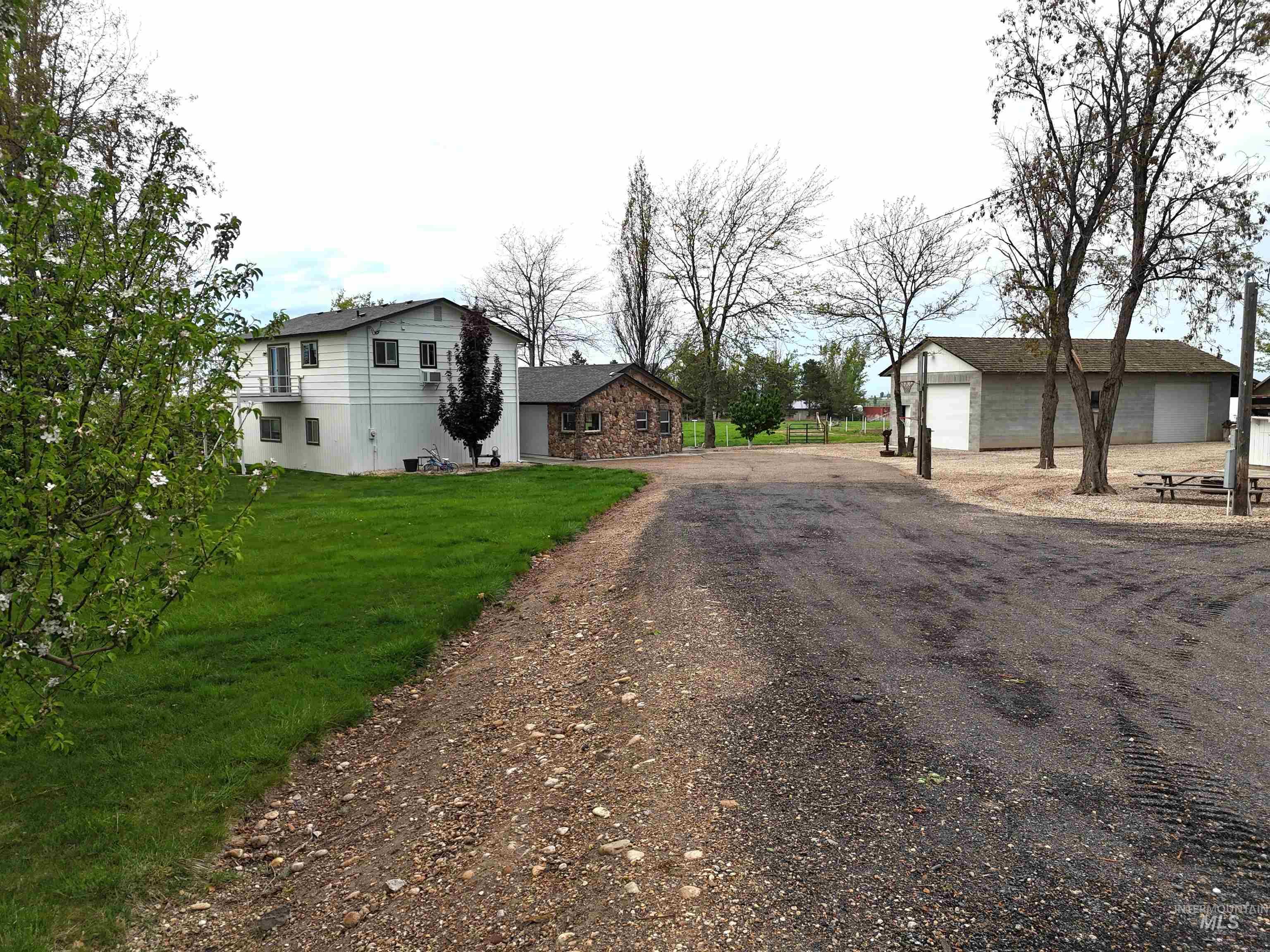 6712 StageCoach, Nampa, Idaho 83686, 4 Bedrooms, 2 Bathrooms, Farm & Ranch For Sale, Price $1,600,000,MLS 98945376
