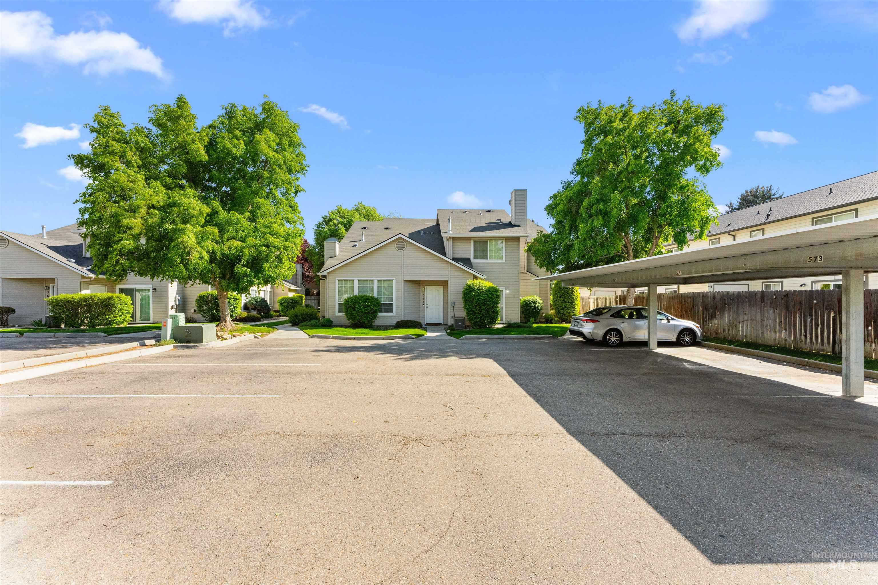 571-579 W Idaho Ave, Meridian, Idaho 83642, 2 Bedrooms, 2 Bathrooms, Residential Income For Rent, Price $990,000, 98945433