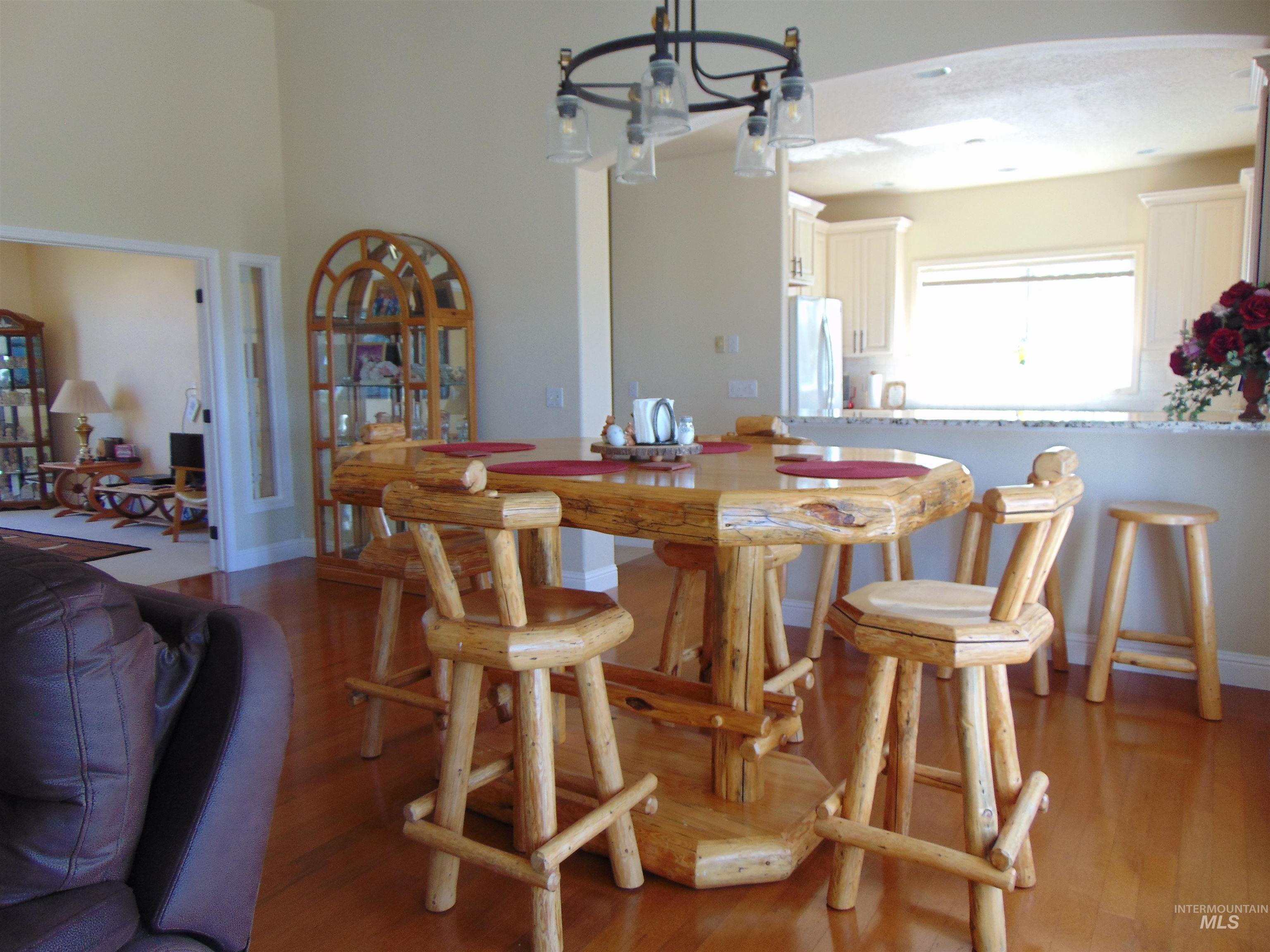 927 Haul Rd., Vale, Oregon 97918, 3 Bedrooms, 3 Bathrooms, Residential For Sale, Price $699,000, 98945540