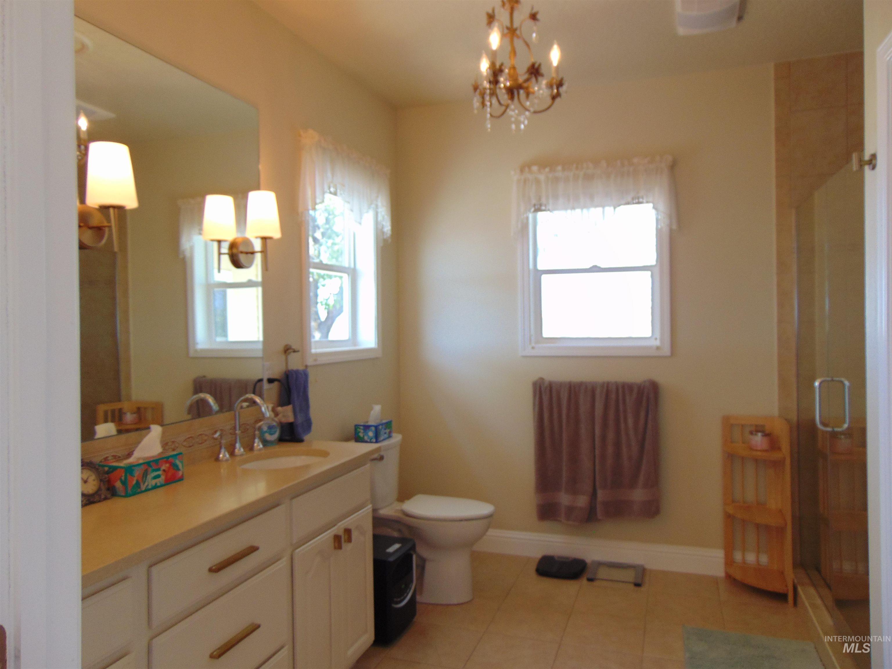 927 Haul Rd., Vale, Oregon 97918, 3 Bedrooms, 3 Bathrooms, Residential For Sale, Price $699,000, 98945540