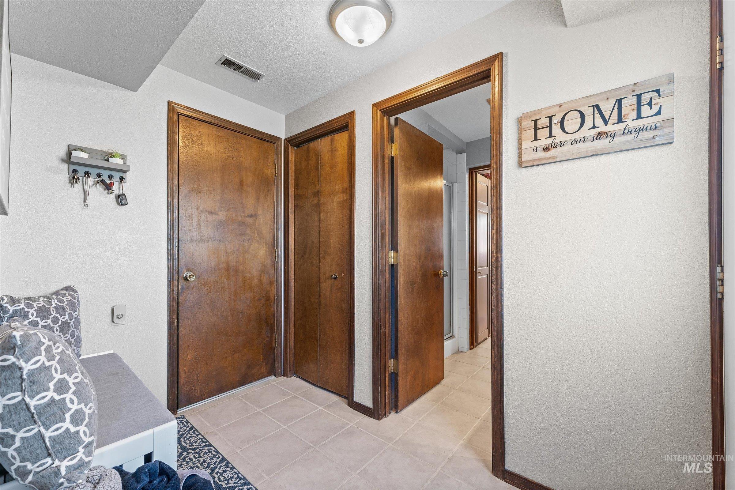 1440 N Meridian Rd., Eagle, Idaho 83616, 5 Bedrooms, 4 Bathrooms, Residential For Sale, Price $1,499,777, 98945558