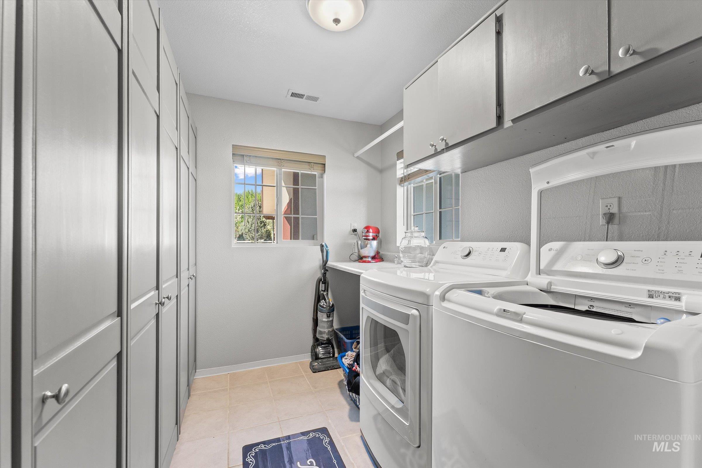 1440 N Meridian Rd., Eagle, Idaho 83616, 5 Bedrooms, 4 Bathrooms, Residential For Sale, Price $1,499,777, 98945558