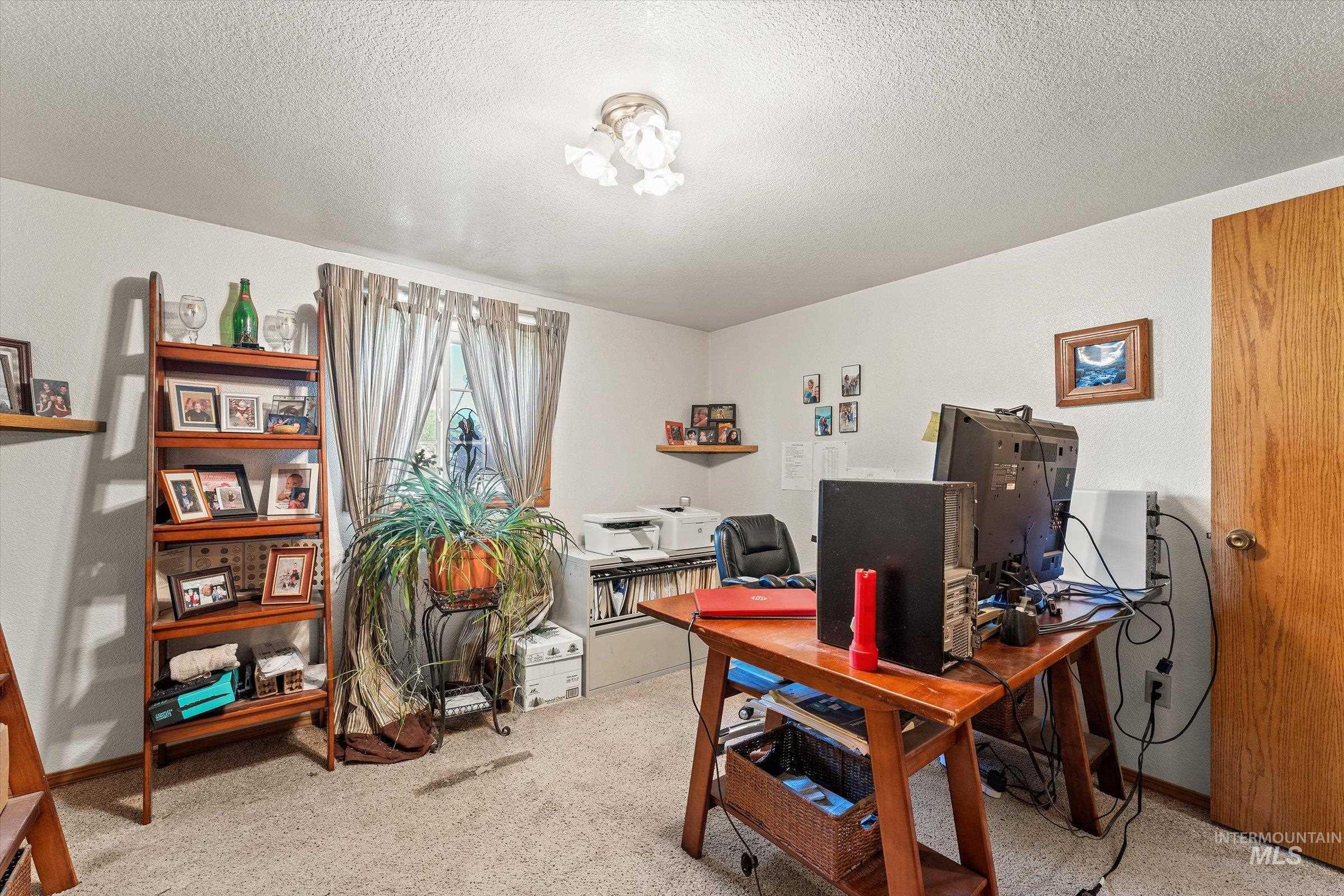 1440 N Meridian Rd., Eagle, Idaho 83616, 5 Bedrooms, 4 Bathrooms, Residential For Sale, Price $1,499,777, 98945558