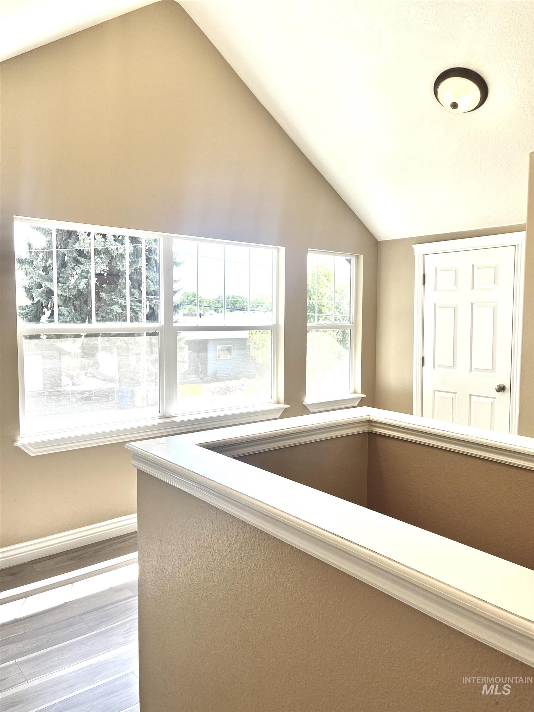 2910 W Hazel St., Boise, Idaho 83702, 3 Bedrooms, 2 Bathrooms, Residential For Sale, Price $546,000, 98945569