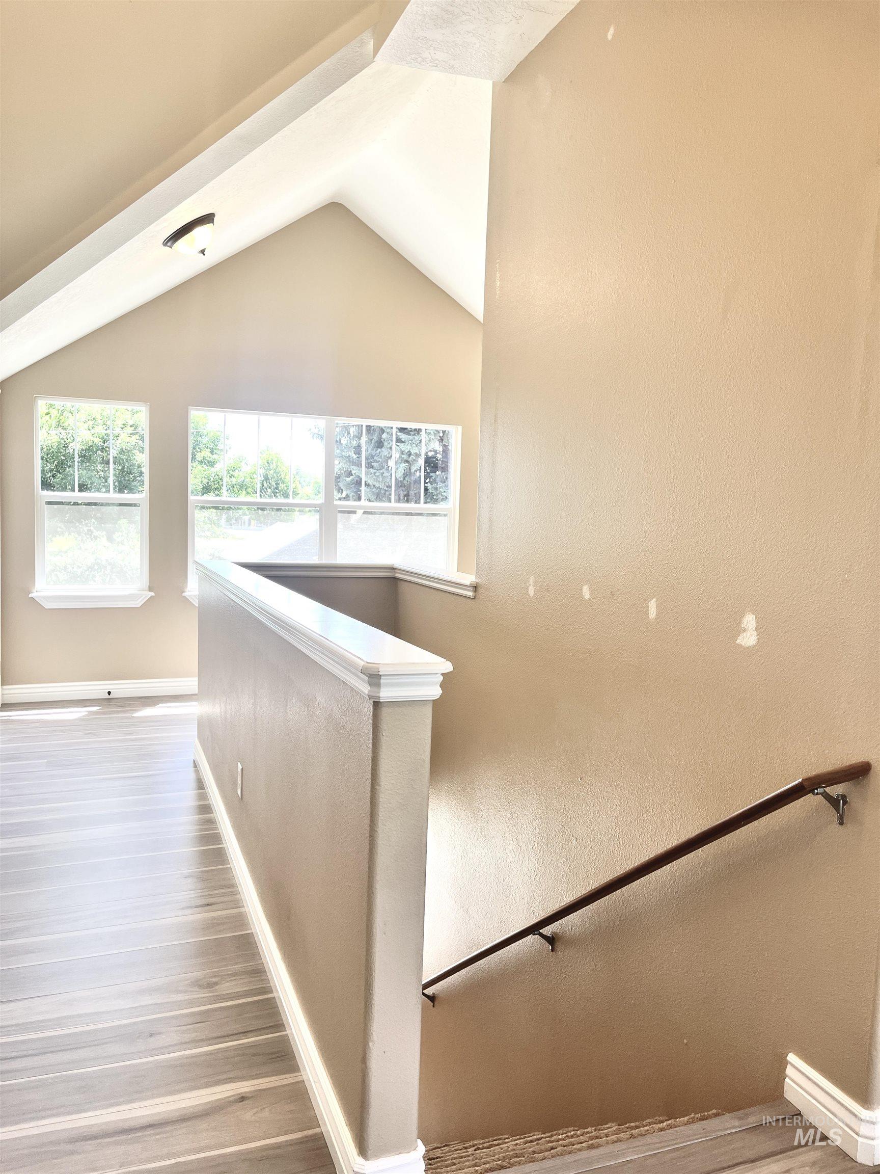 2910 W Hazel St., Boise, Idaho 83702, 3 Bedrooms, 2 Bathrooms, Residential For Sale, Price $546,000, 98945569