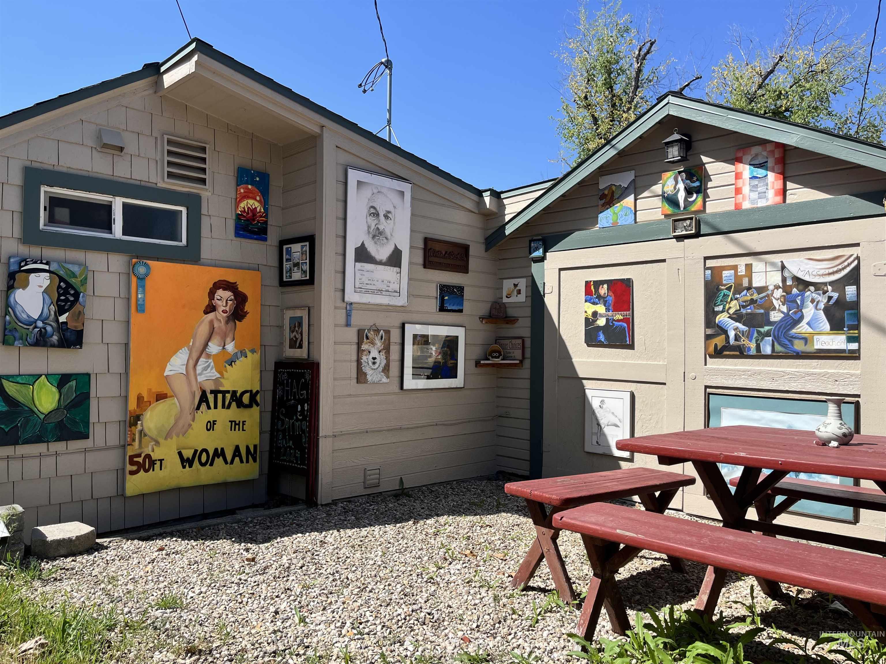 Hazel Street Art Gallery, gathering space, located in alley for the neighbors.  So much fun!