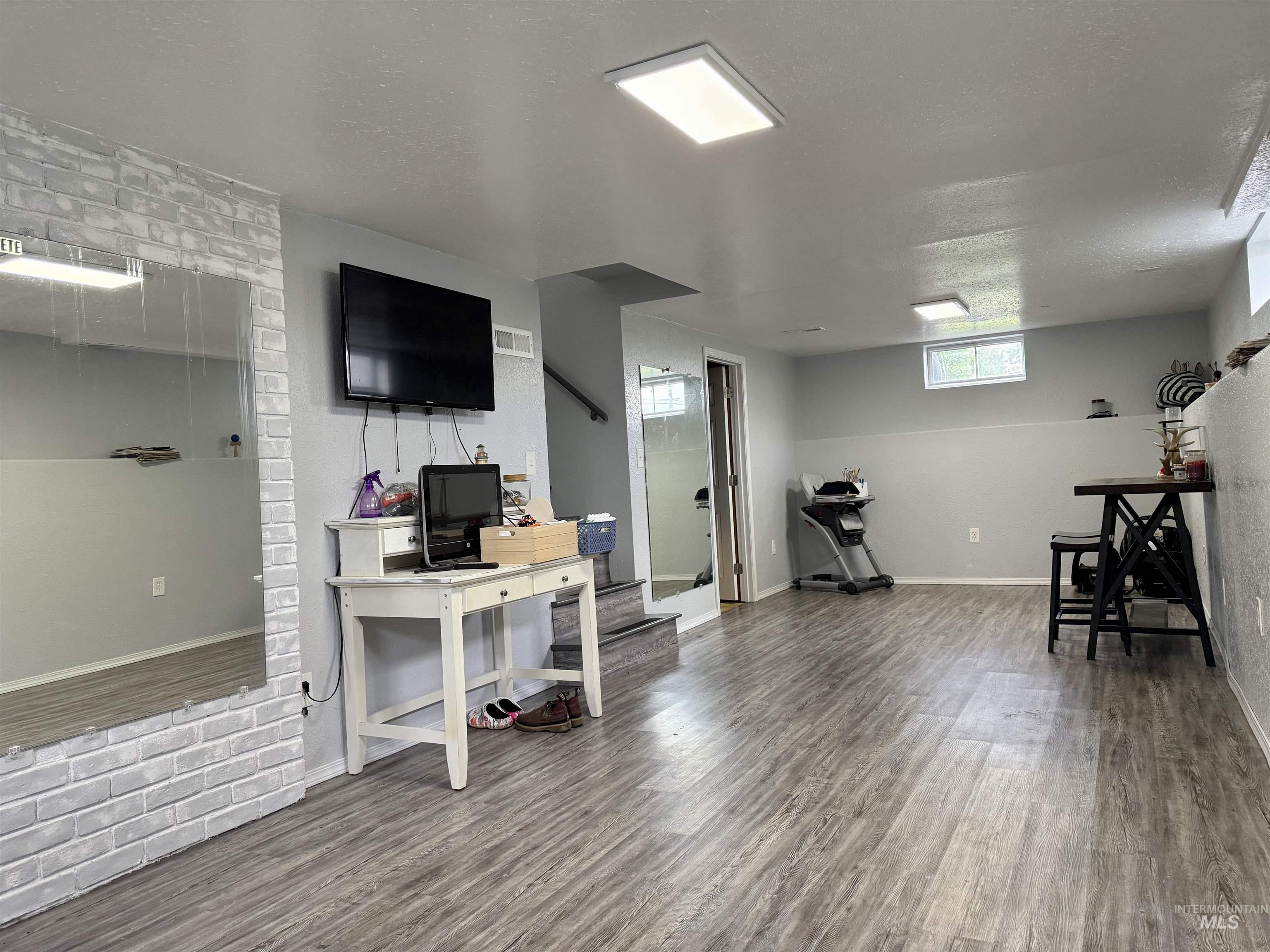 3724 21st St, Lewiston, Idaho 83501, 2 Bedrooms, 1 Bathroom, Residential For Sale, Price $349,000, 98945588