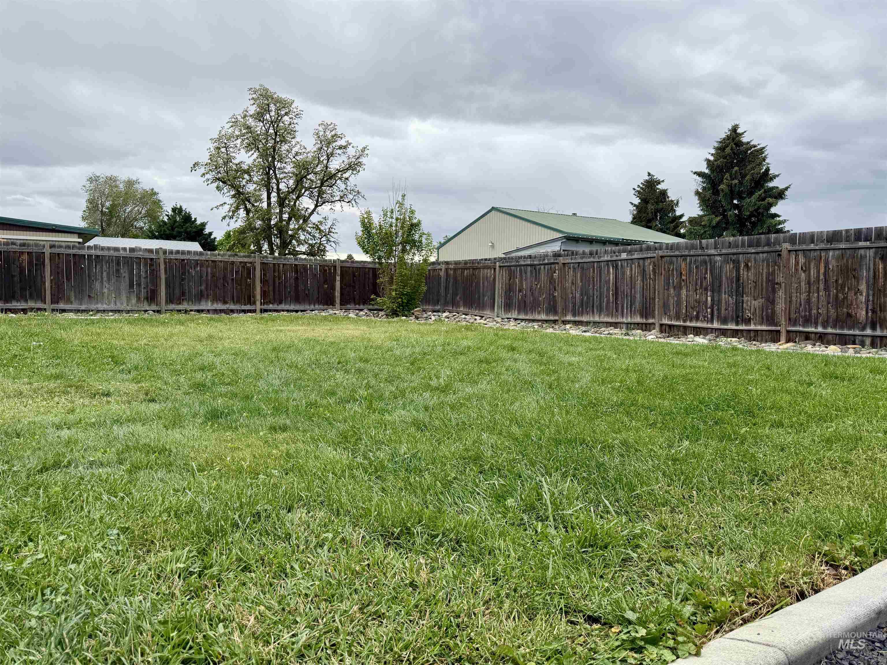 3724 21st St, Lewiston, Idaho 83501, 2 Bedrooms, 1 Bathroom, Residential For Sale, Price $349,000, 98945588