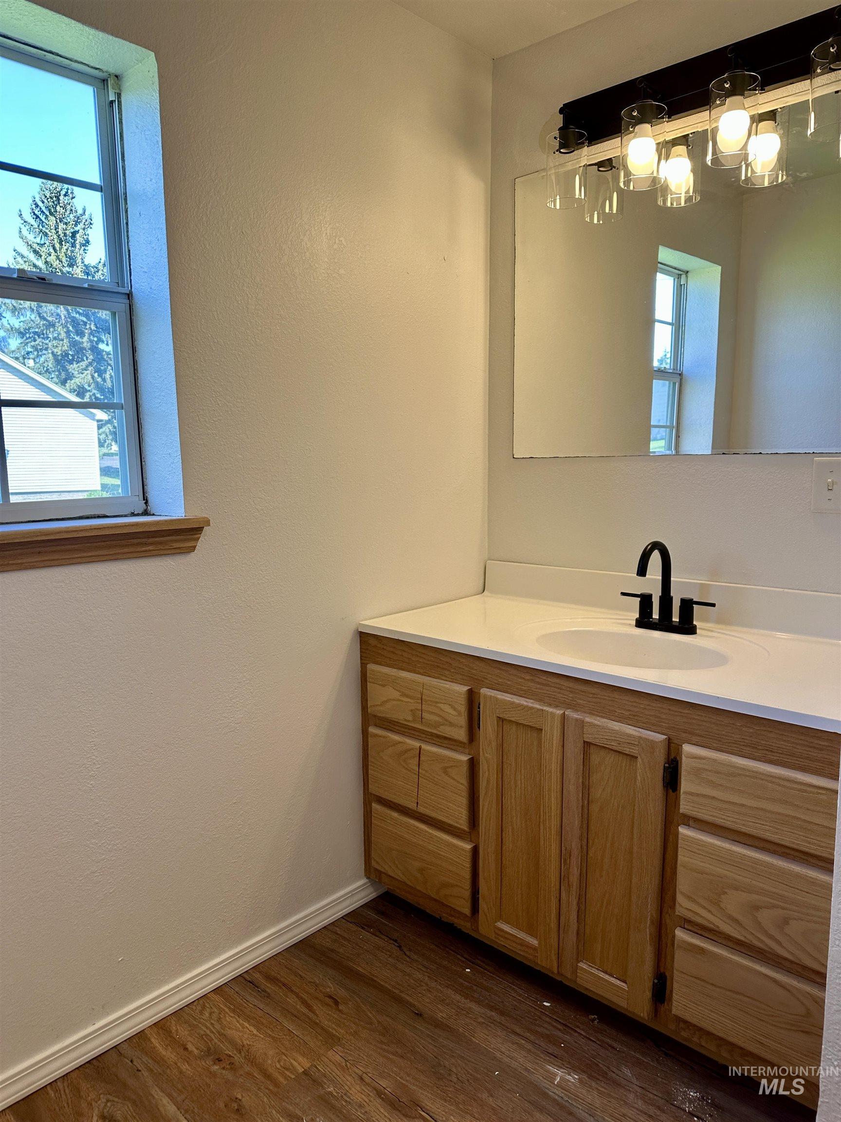 408 Walnut St, Nezperce, Idaho 83543, 3 Bedrooms, 2 Bathrooms, Residential For Sale, Price $229,900, 98945615