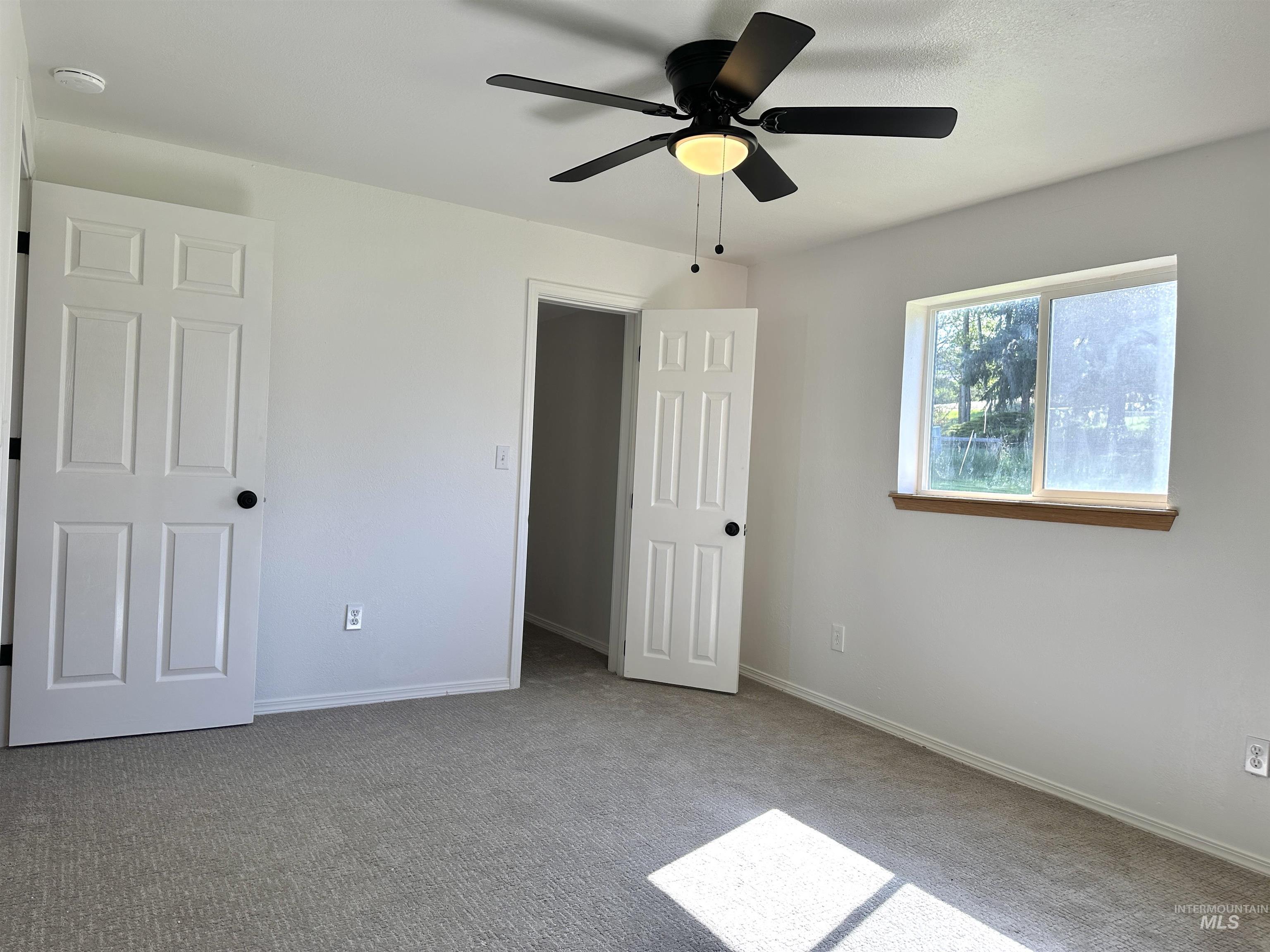 408 Walnut St, Nezperce, Idaho 83543, 3 Bedrooms, 2 Bathrooms, Residential For Sale, Price $229,900, 98945615
