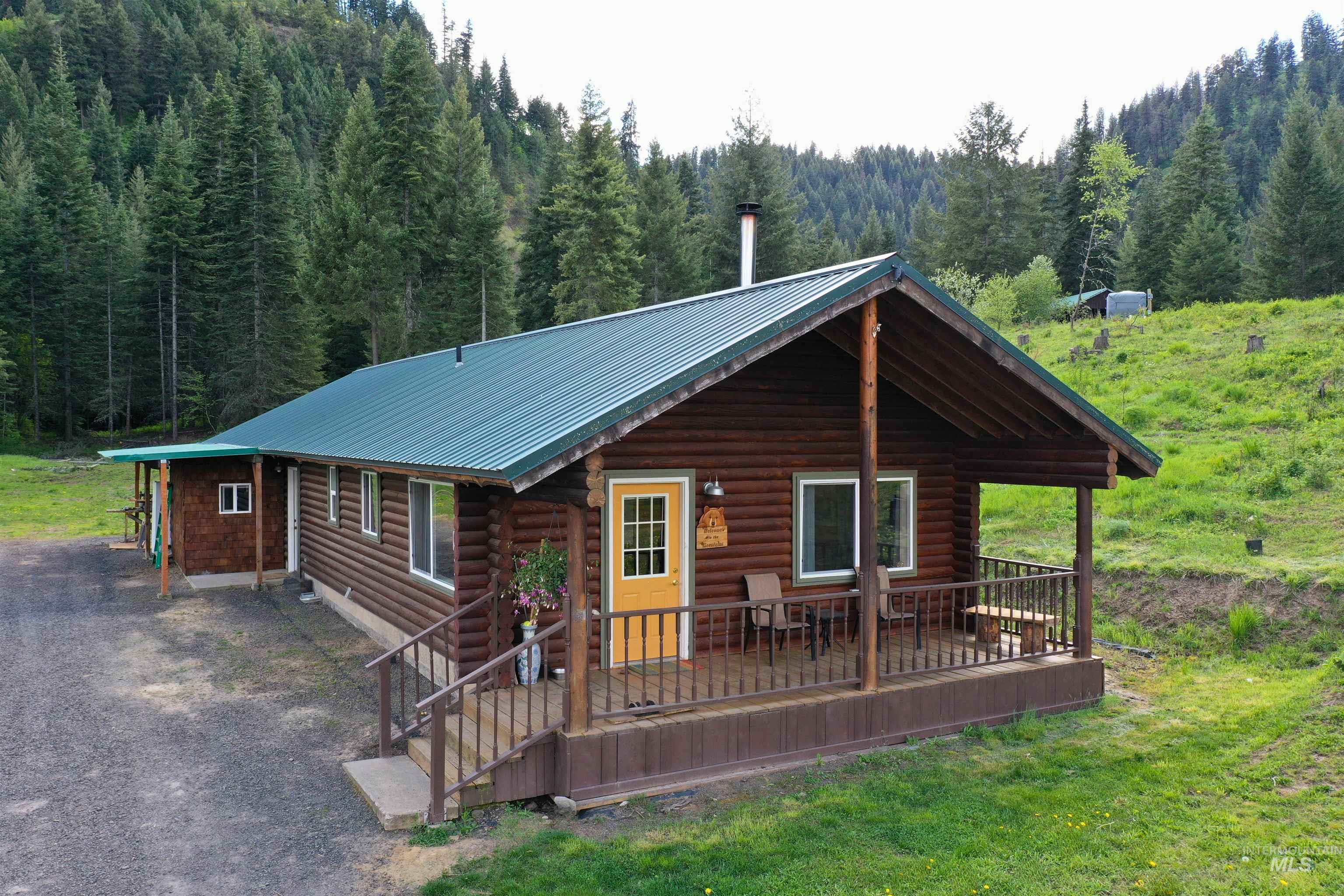 673 Neighbors Lane, Orofino, Idaho 83544, 3 Bedrooms, 2 Bathrooms, Residential For Sale, Price $549,000, 98945618