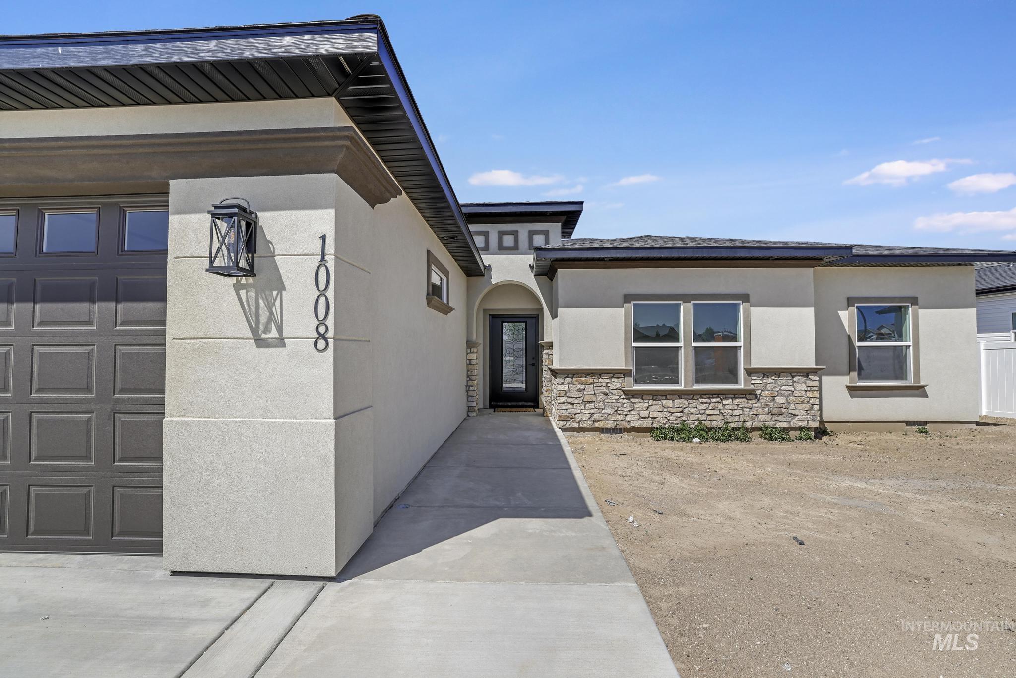 1008 23rd Ave East, Jerome, Idaho 83338, 4 Bedrooms, 2 Bathrooms, Residential For Sale, Price $434,000, 98945627