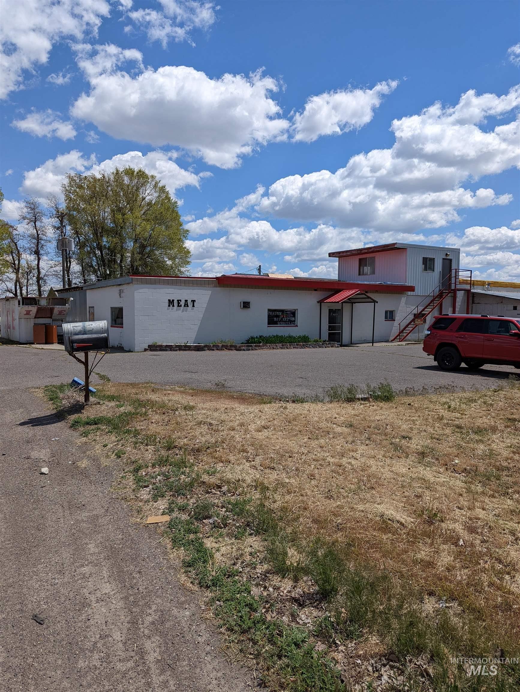 108 E Baseline Rd, Rupert, Idaho 83350, Business/Commercial For Sale, Price $875,000,MLS 98945630