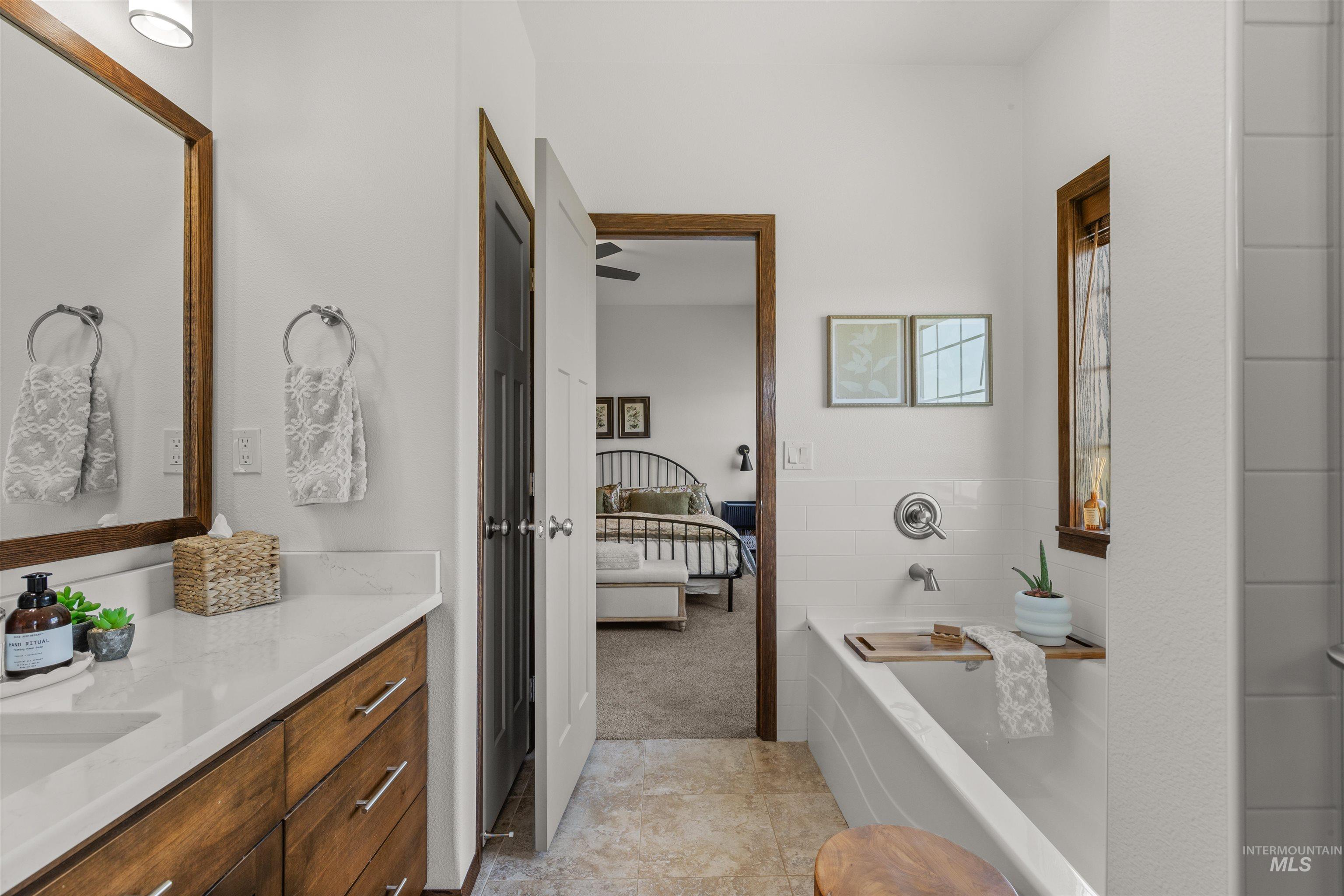 2510 Westridge Court, Clarkston, Washington 99403, 4 Bedrooms, 3 Bathrooms, Residential For Sale, Price $675,000, 98945655