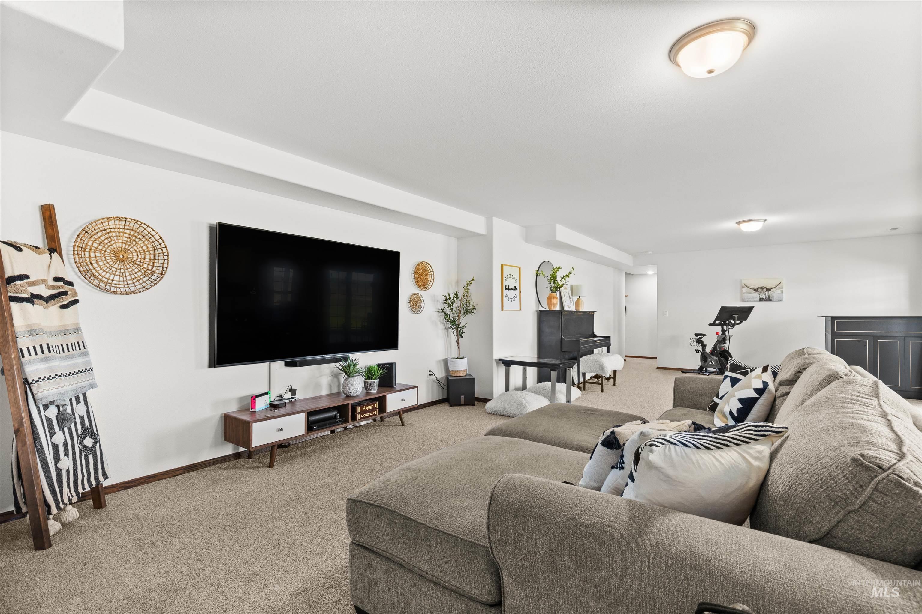 2510 Westridge Court, Clarkston, Washington 99403, 4 Bedrooms, 3 Bathrooms, Residential For Sale, Price $675,000, 98945655