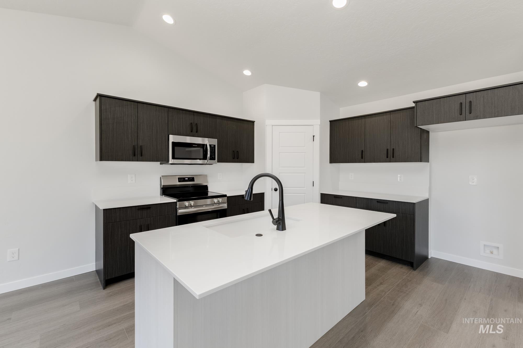 2380 N Lithodora Ave, Star, Idaho 83669, 4 Bedrooms, 2 Bathrooms, Residential For Sale, Price $482,990, 98945667