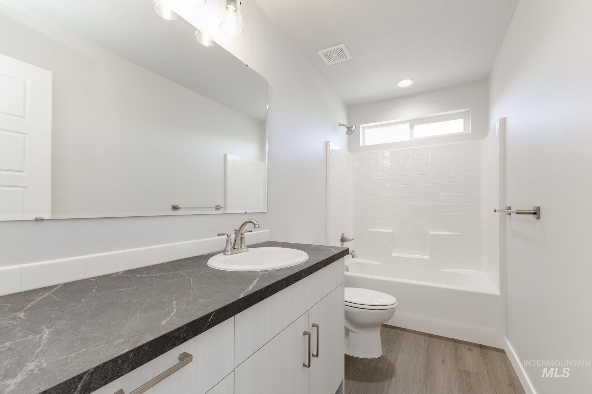 5289 E Grizzly St, Nampa, Idaho 83687, 4 Bedrooms, 2.5 Bathrooms, Residential For Sale, Price $489,990, 98945688