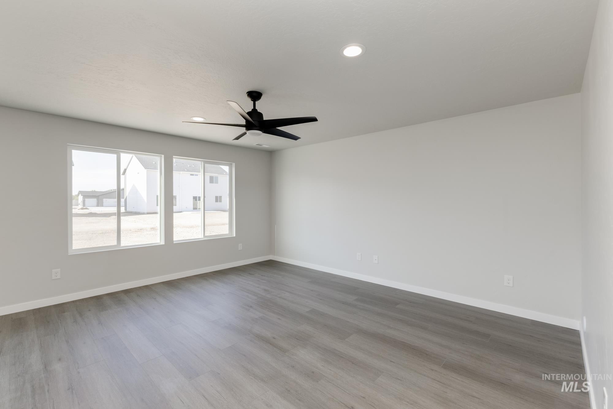 5289 E Grizzly St, Nampa, Idaho 83687, 4 Bedrooms, 2.5 Bathrooms, Residential For Sale, Price $489,990, 98945688