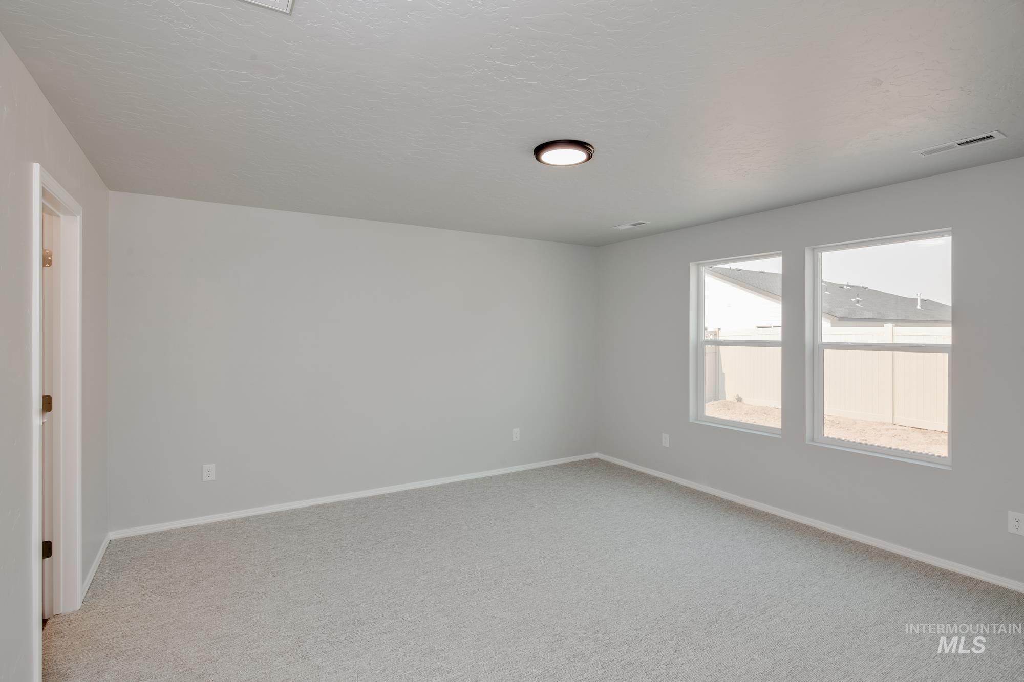5213 Malachite St, Caldwell, Idaho 83605, 4 Bedrooms, 2 Bathrooms, Residential For Sale, Price $454,990, 98945708