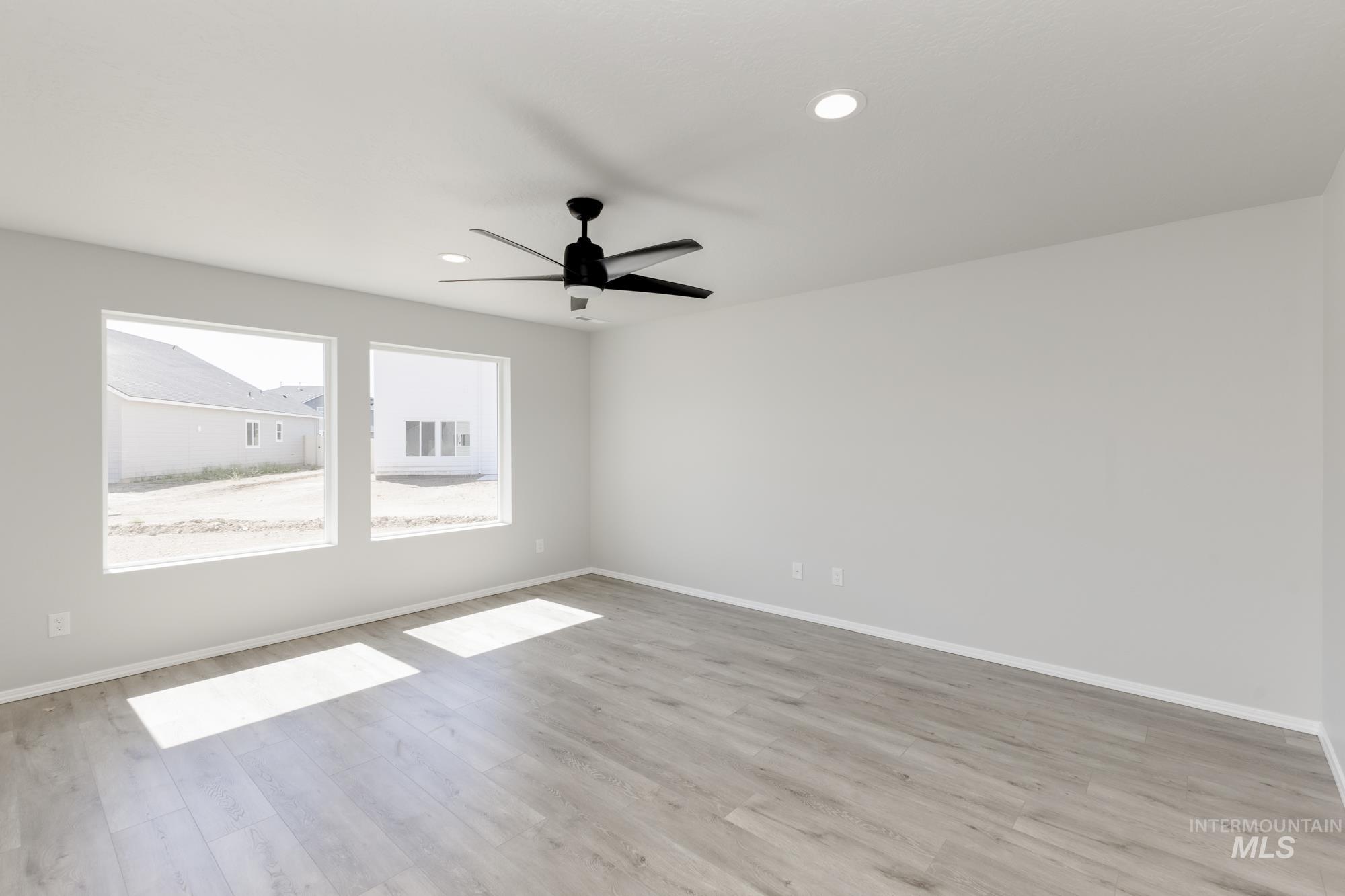 5008 Blue Silver St, Caldwell, Idaho 83605, 4 Bedrooms, 2.5 Bathrooms, Residential For Sale, Price $454,990, 98945713