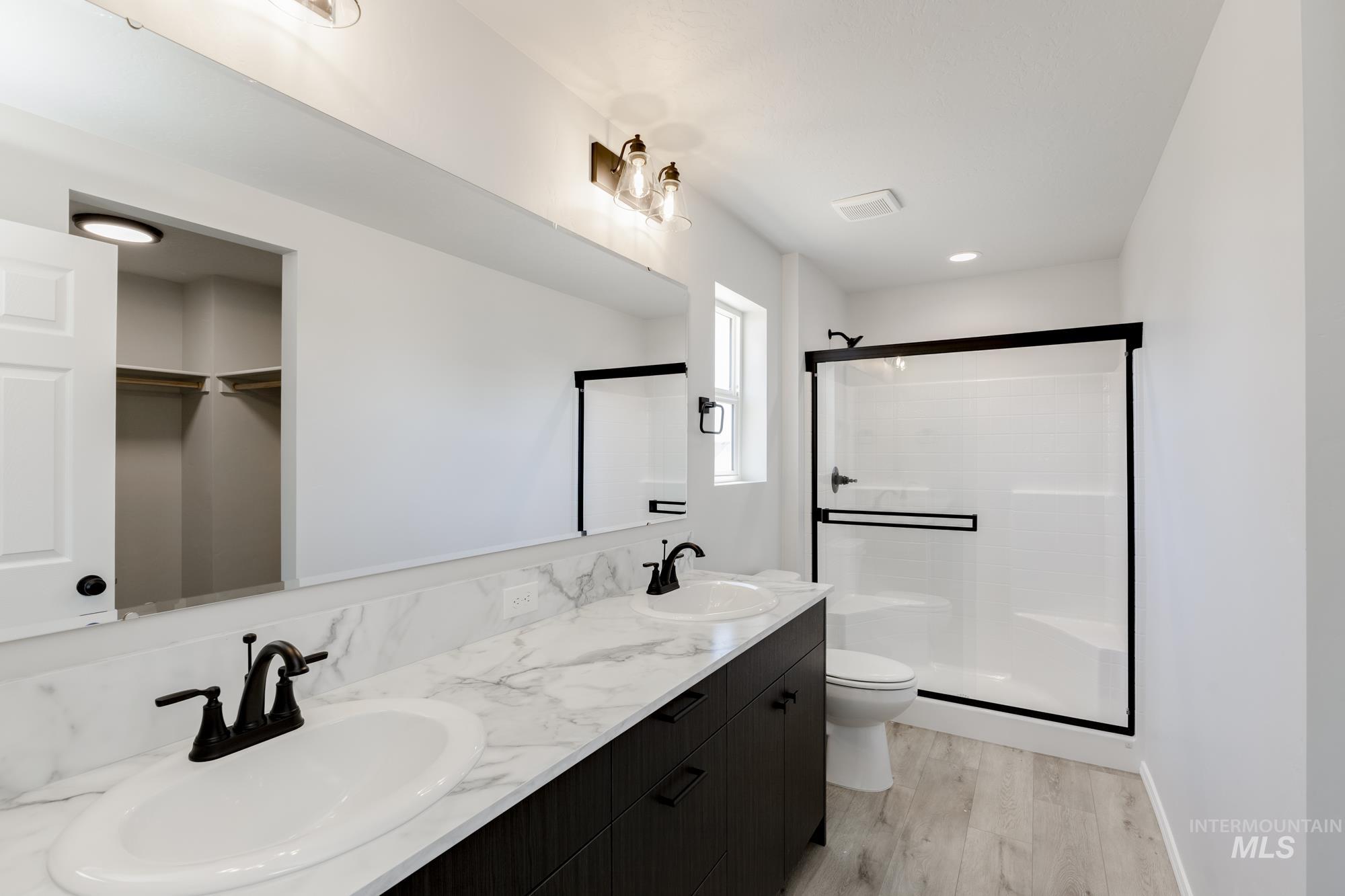 5004 Blue Silver St, Caldwell, Idaho 83605, 4 Bedrooms, 2.5 Bathrooms, Residential For Sale, Price $435,990, 98945714