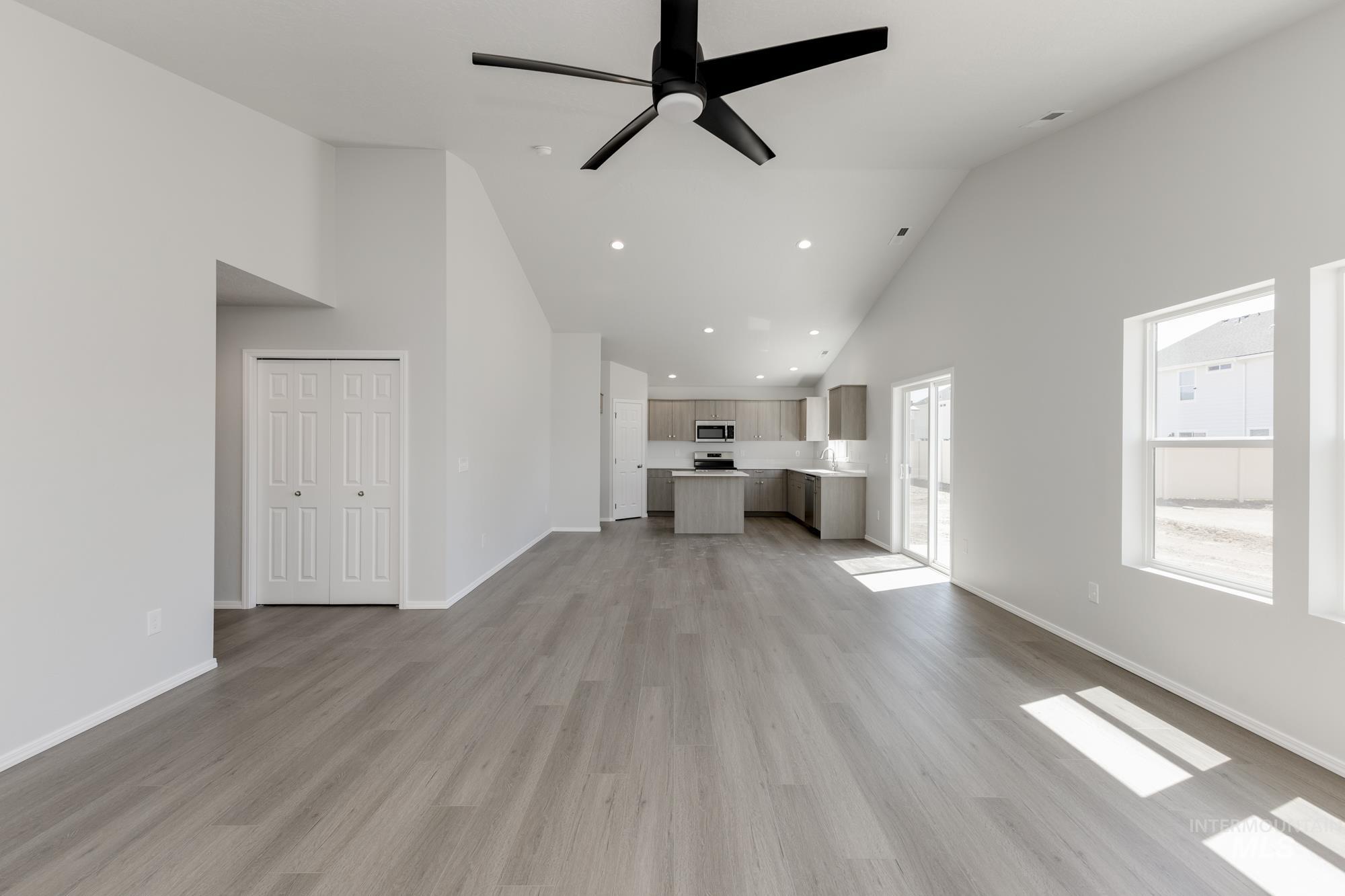 4922 Blue Silver St, Caldwell, Idaho 83605, 4 Bedrooms, 2 Bathrooms, Residential For Sale, Price $429,990, 98945715