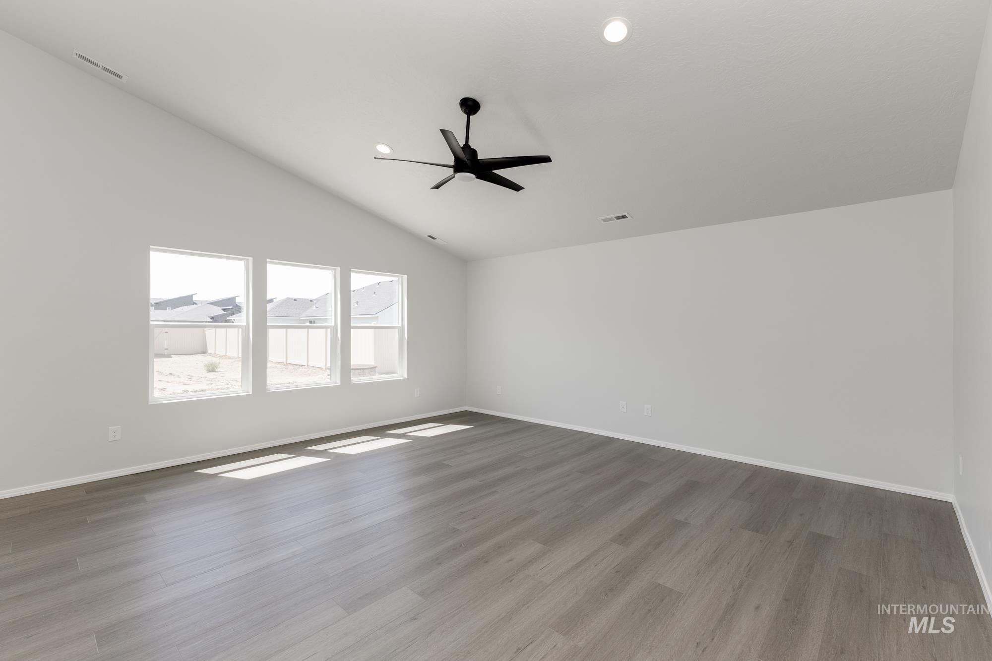4922 Blue Silver St, Caldwell, Idaho 83605, 4 Bedrooms, 2 Bathrooms, Residential For Sale, Price $449,990, 98945715