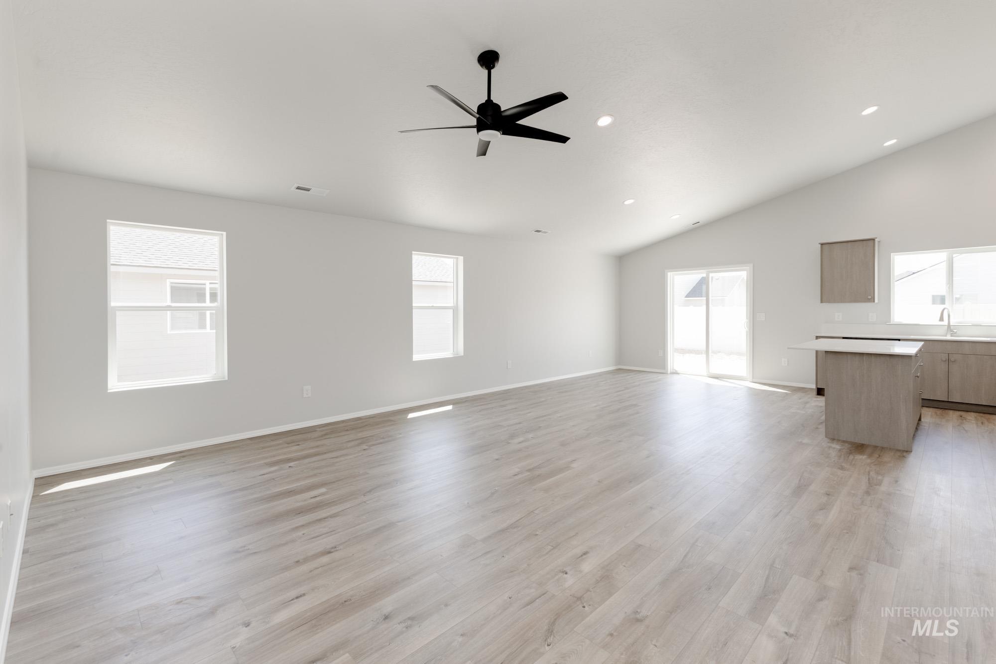 4916 Blue Silver St, Caldwell, Idaho 83605, 4 Bedrooms, 2 Bathrooms, Residential For Sale, Price $434,990, 98945716