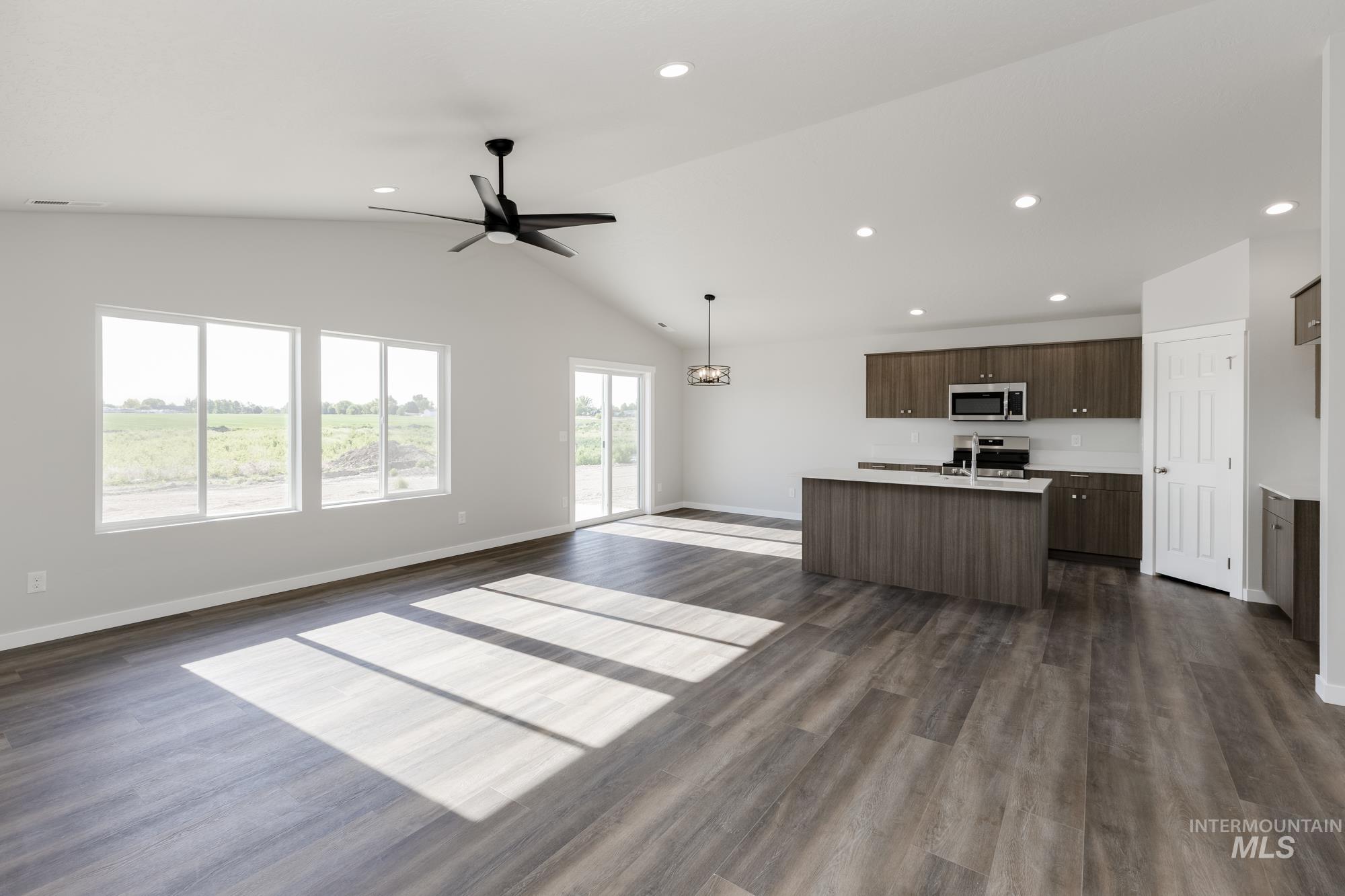 1436 N Coltsfoot Ave, Kuna, Idaho 83634, 3 Bedrooms, 2 Bathrooms, Residential For Sale, Price $424,990, 98945737