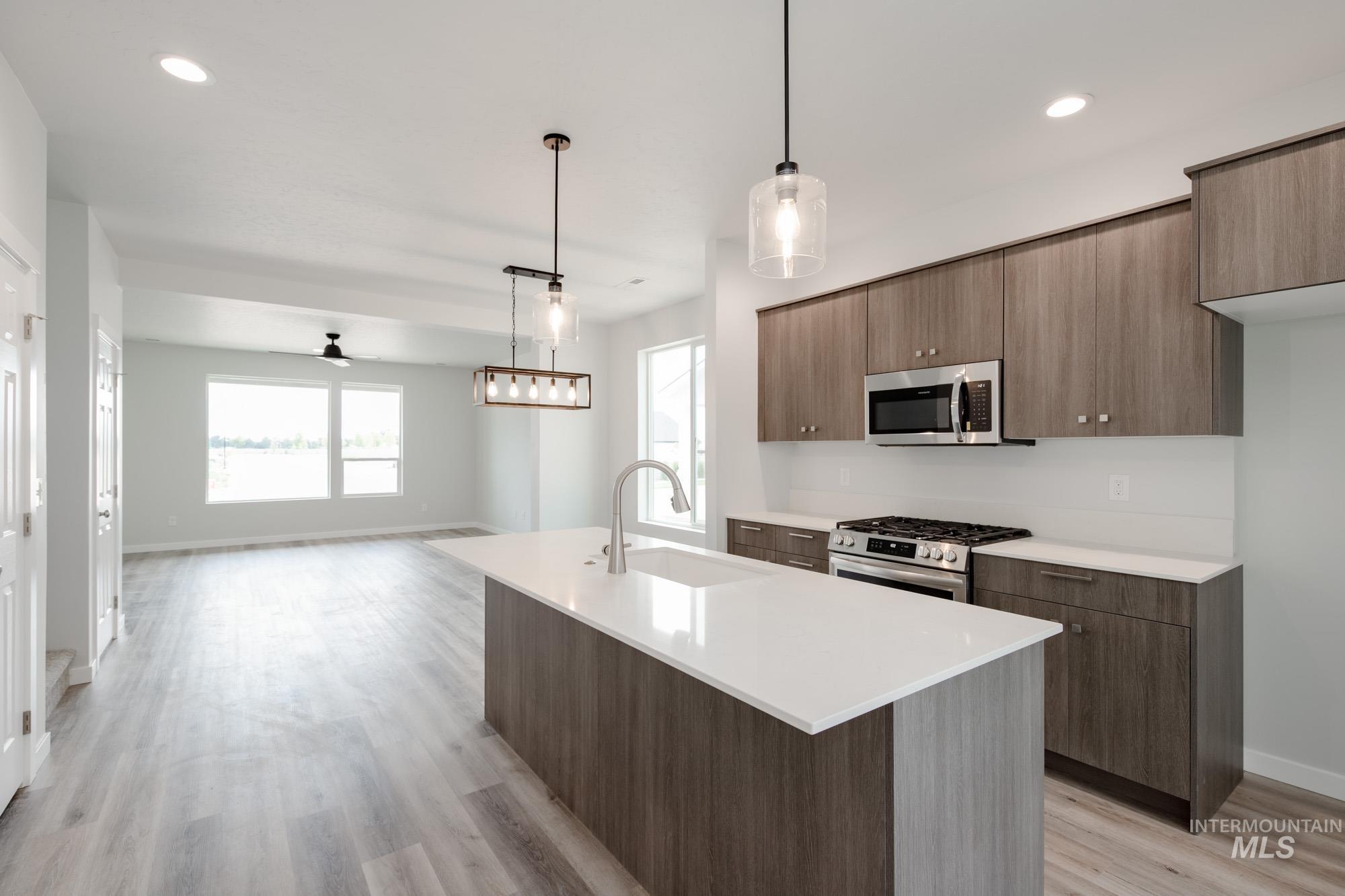 2875 N Rocky Bottom Way, Kuna, Idaho 83634, 3 Bedrooms, 2.5 Bathrooms, Residential For Sale, Price $394,990, 98945745