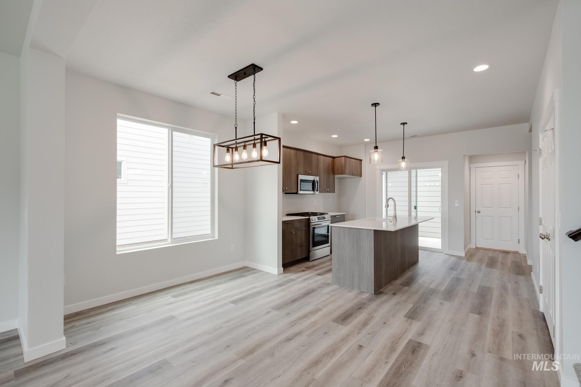 2875 N Rocky Bottom Way, Kuna, Idaho 83634, 3 Bedrooms, 2.5 Bathrooms, Residential For Sale, Price $394,990, 98945745