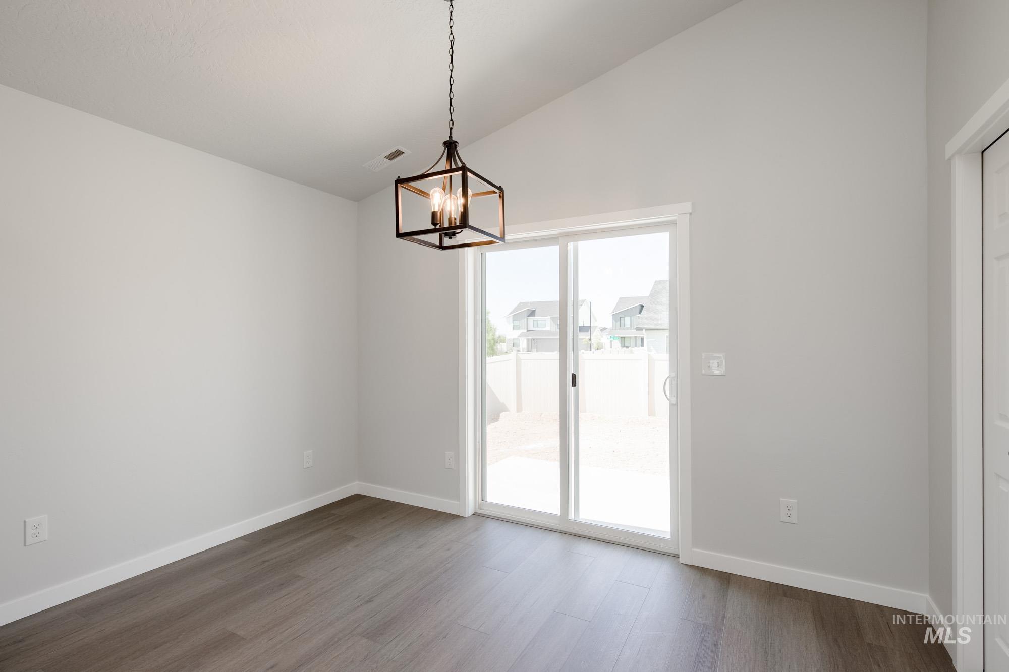 1261 W Bass River Dr, Meridian, Idaho 83642, 3 Bedrooms, 2 Bathrooms, Residential For Sale, Price $394,990, 98945774