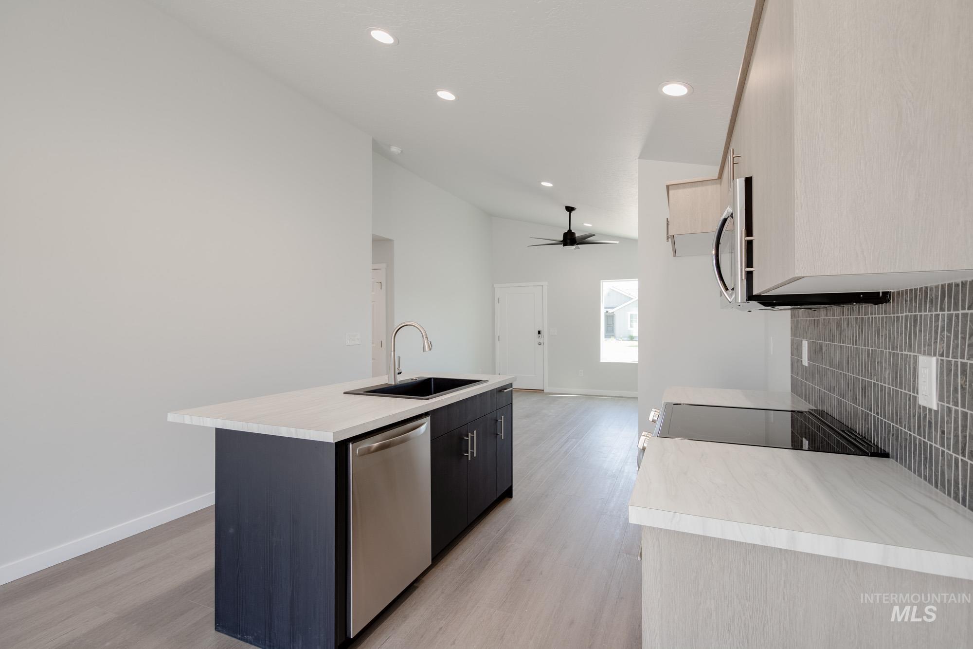 1261 W Bass River Dr, Meridian, Idaho 83642, 3 Bedrooms, 2 Bathrooms, Residential For Sale, Price $394,990, 98945774