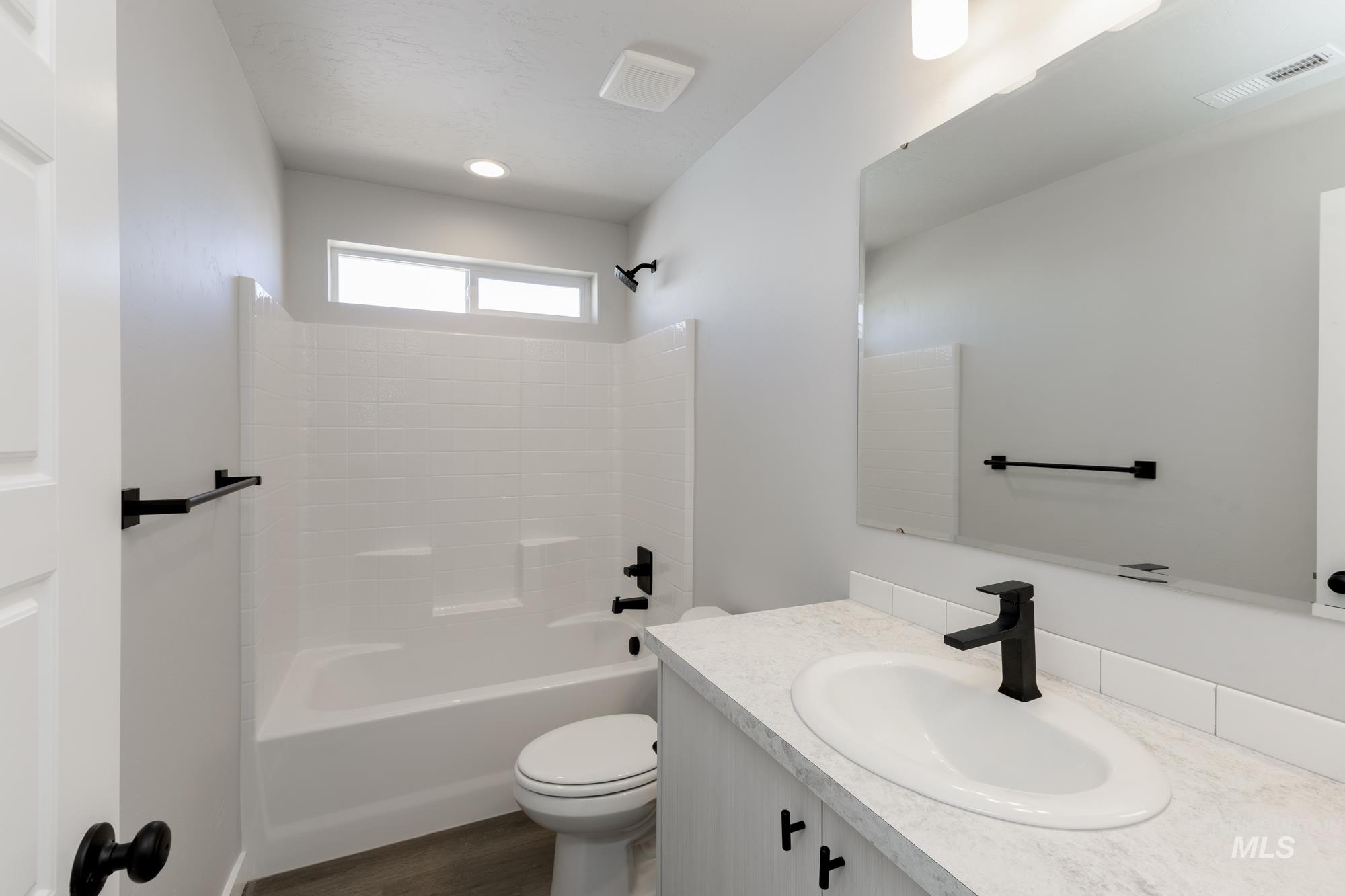 13726 Oliver Street, Caldwell, Idaho 83607, 4 Bedrooms, 2.5 Bathrooms, Residential For Sale, Price $539,990, 98945775