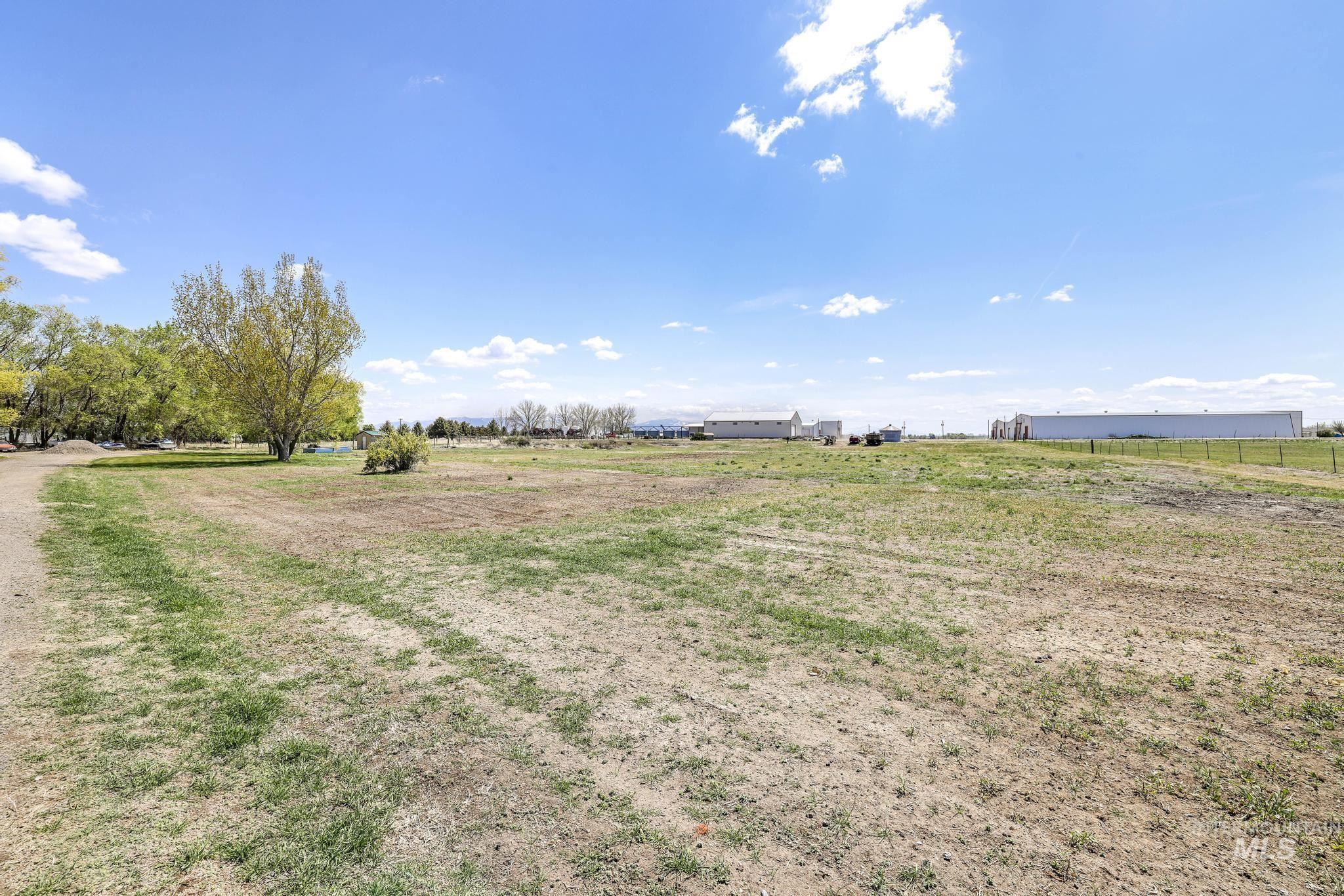 392 W 90 N, Burley, Idaho 83318-5070, Land For Sale, Price $2,300,000, 98945803