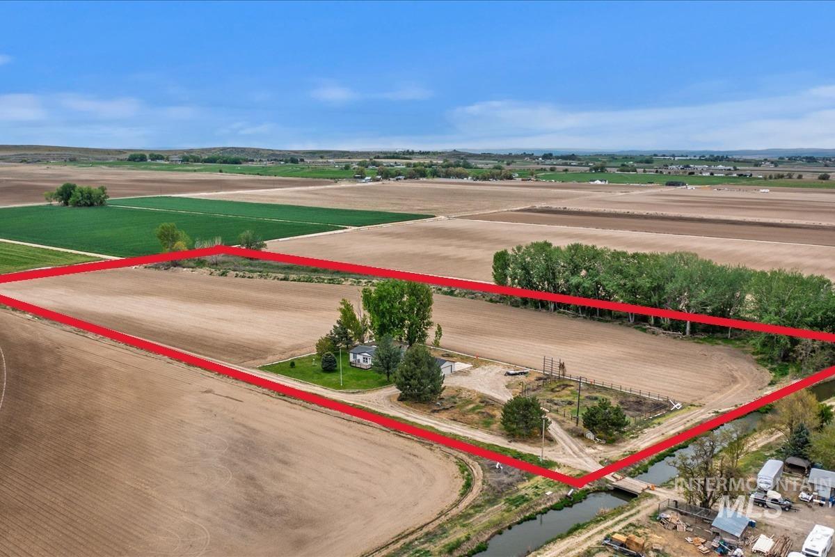 5720 Butte Rd, New Plymouth, Idaho 83655, 3 Bedrooms, 2 Bathrooms, Residential For Sale, Price $740,000, 98945806