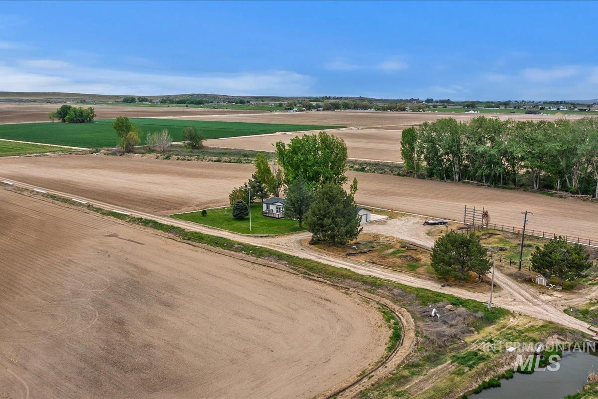 5720 Butte Rd, New Plymouth, Idaho 83655, 3 Bedrooms, 2 Bathrooms, Residential For Sale, Price $740,000, 98945806