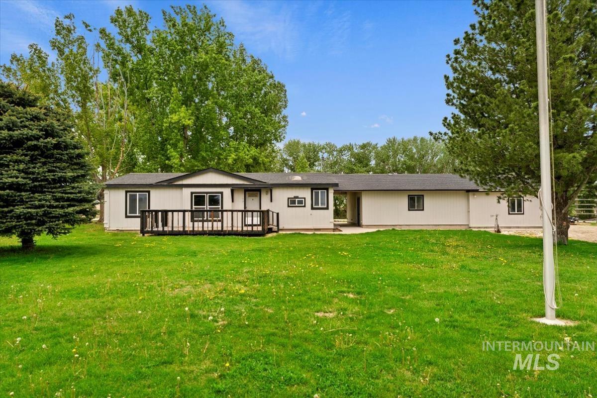 5720 Butte Rd, New Plymouth, Idaho 83655, 3 Bedrooms, 2 Bathrooms, Residential For Sale, Price $740,000, 98945806