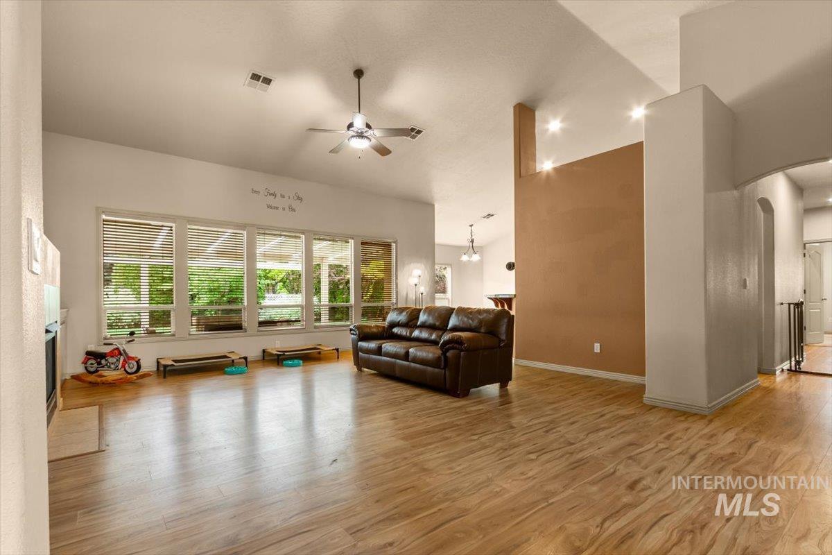 2491 W Maracay Dr, Meridian, Idaho 83646, 3 Bedrooms, 2 Bathrooms, Residential For Sale, Price $660,000, 98945822
