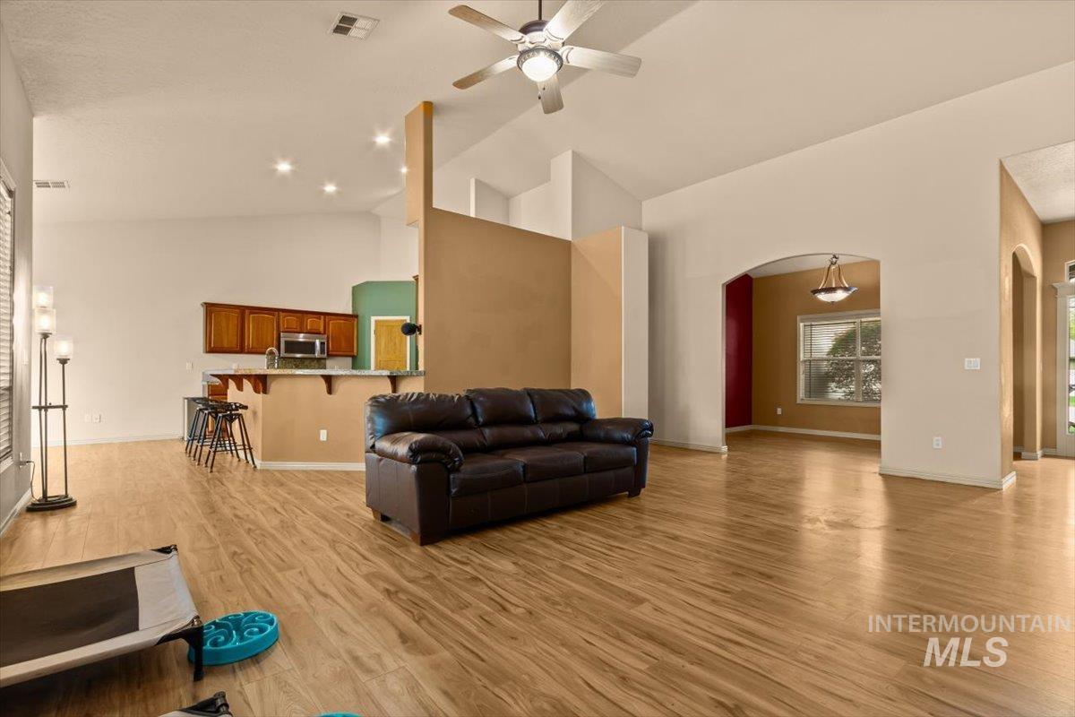 2491 W Maracay Dr, Meridian, Idaho 83646, 3 Bedrooms, 2 Bathrooms, Residential For Sale, Price $660,000, 98945822