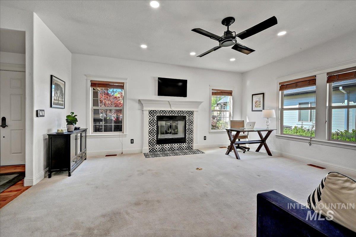 178 Cottonwood Ct, Eagle, Idaho 83616, 3 Bedrooms, 3.5 Bathrooms, Residential For Sale, Price $1,099,900, 98945829