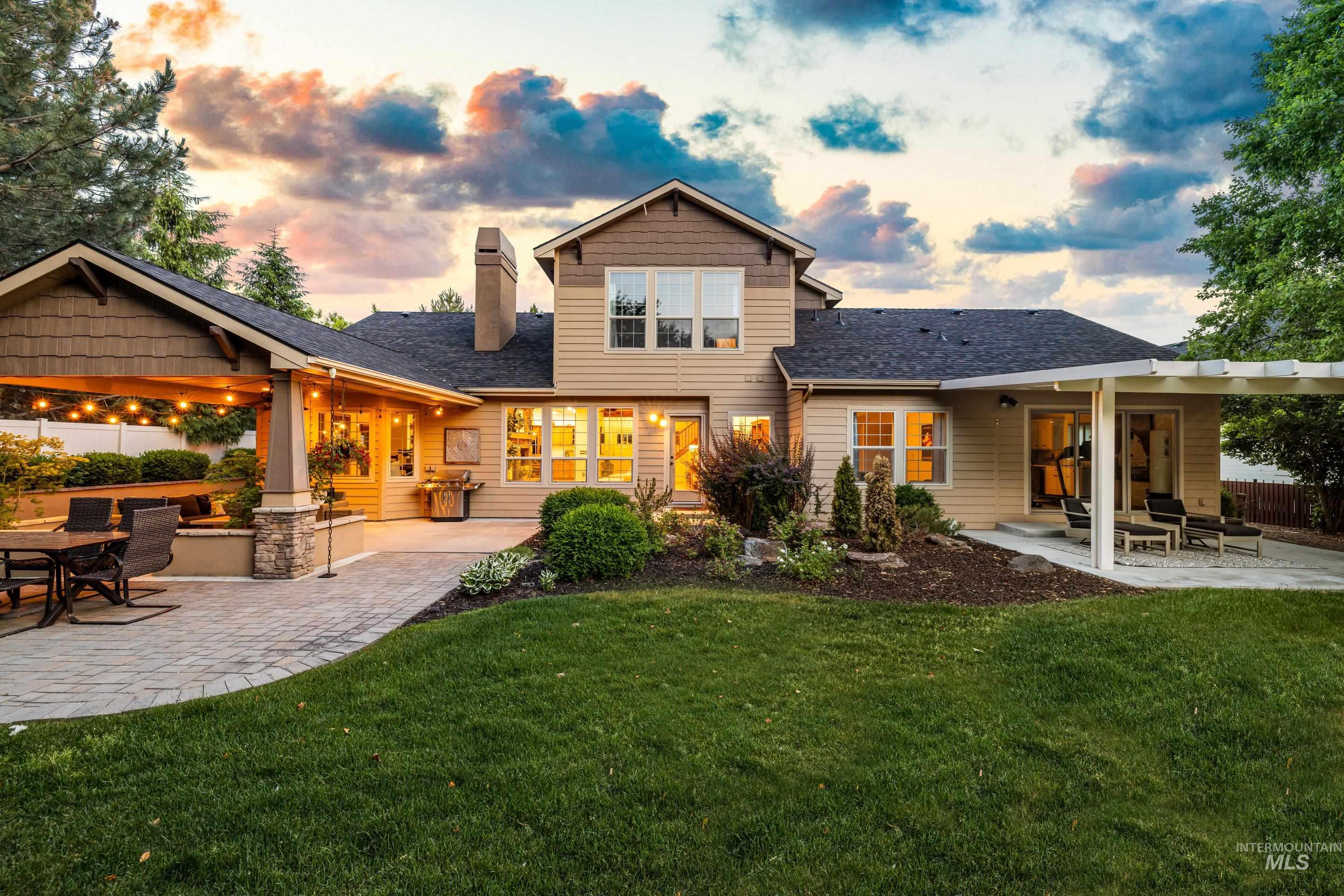 178 Cottonwood Ct, Eagle, Idaho 83616, 3 Bedrooms, 3.5 Bathrooms, Residential For Sale, Price $1,099,900, 98945829