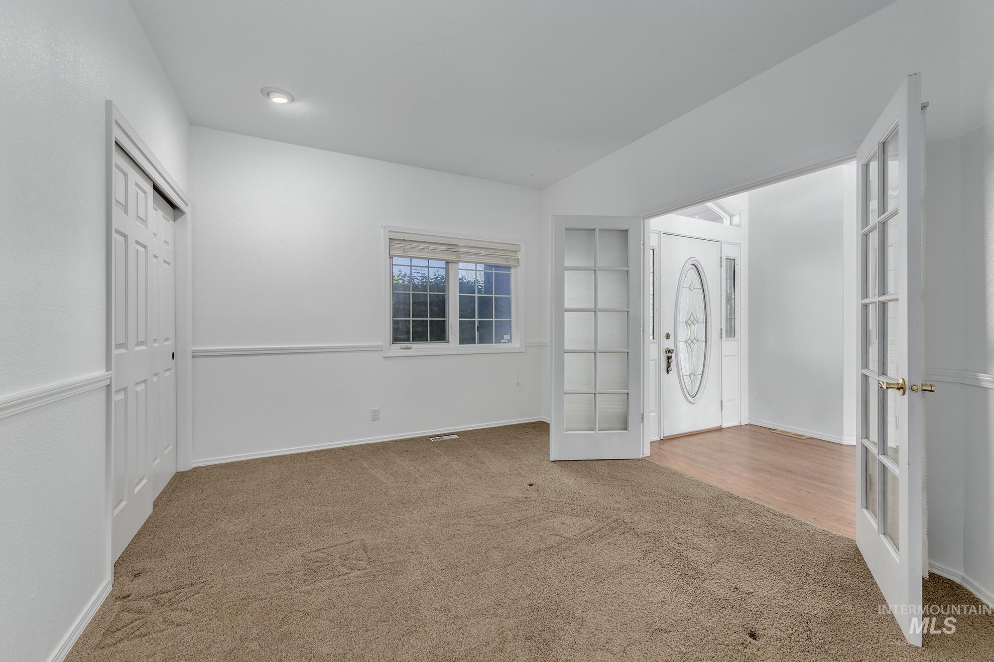 49 NW 19th St, Ontario, Oregon 97914, 4 Bedrooms, 3 Bathrooms, Residential For Sale, Price $485,000, 98945884