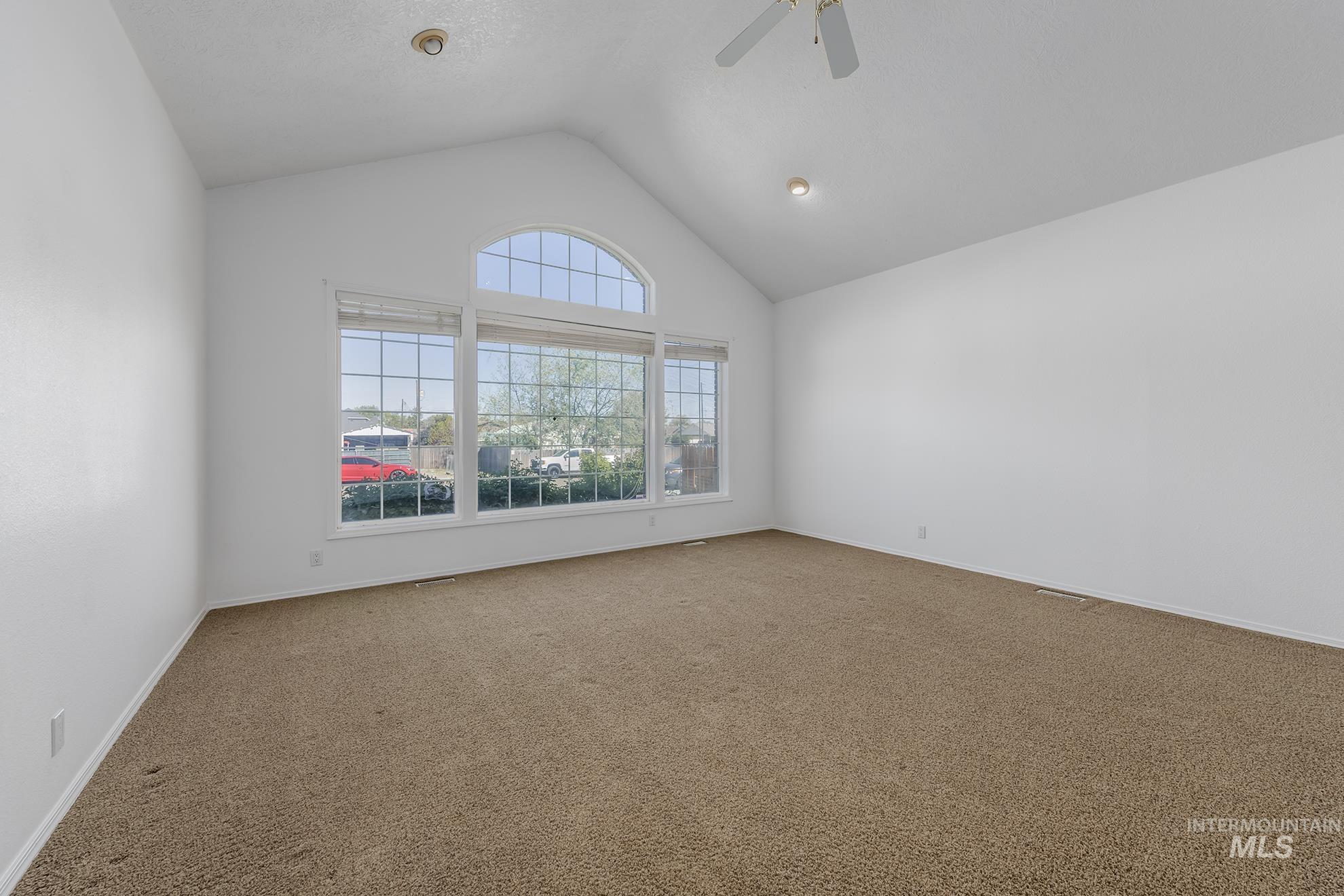 49 NW 19th St, Ontario, Oregon 97914, 4 Bedrooms, 3 Bathrooms, Residential For Sale, Price $485,000, 98945884