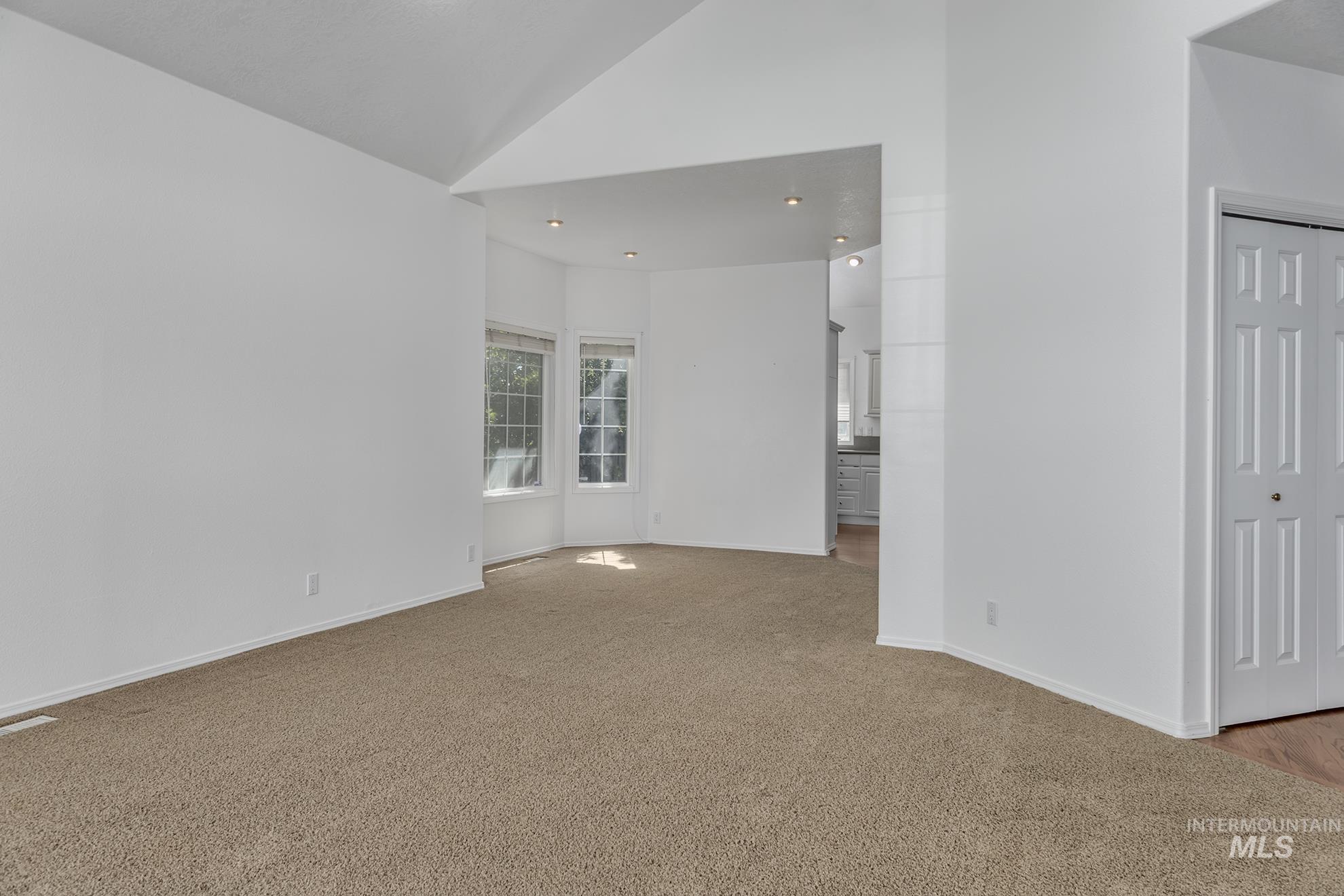 49 NW 19th St, Ontario, Oregon 97914, 4 Bedrooms, 3 Bathrooms, Residential For Sale, Price $485,000, 98945884