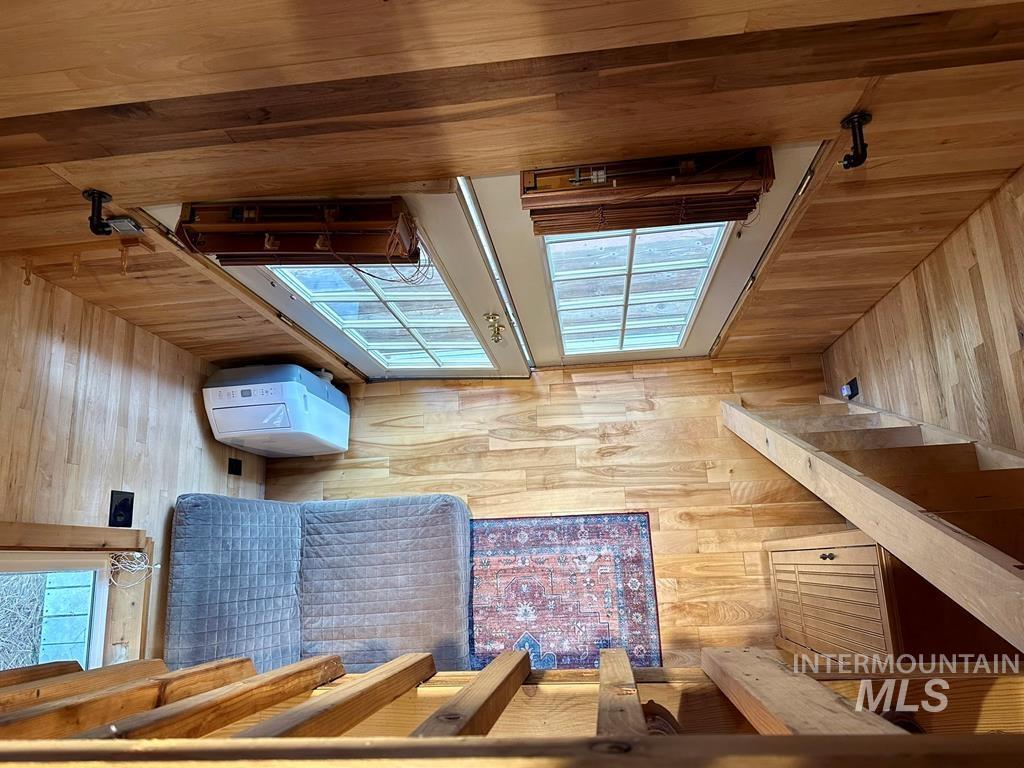 14 Melonie Lp, Cascade, Idaho 83611, 3 Bedrooms, 2 Bathrooms, Residential For Sale, Price $550,000, 98945890