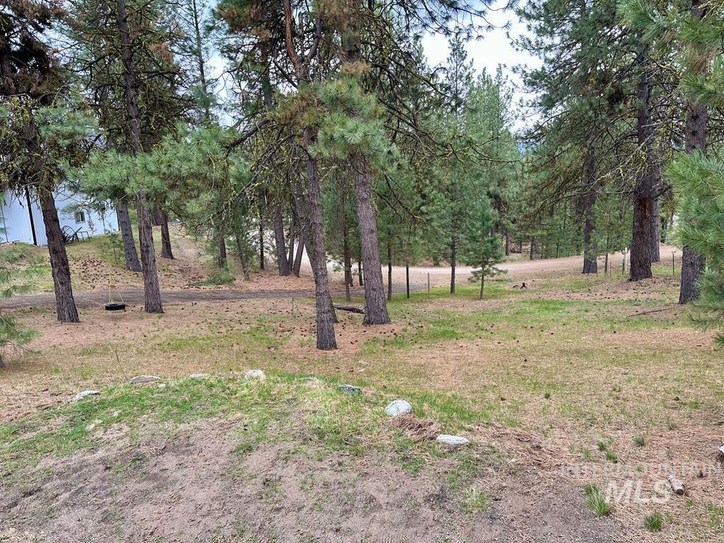 14 Melonie Lp, Cascade, Idaho 83611, 3 Bedrooms, 2 Bathrooms, Residential For Sale, Price $550,000, 98945890