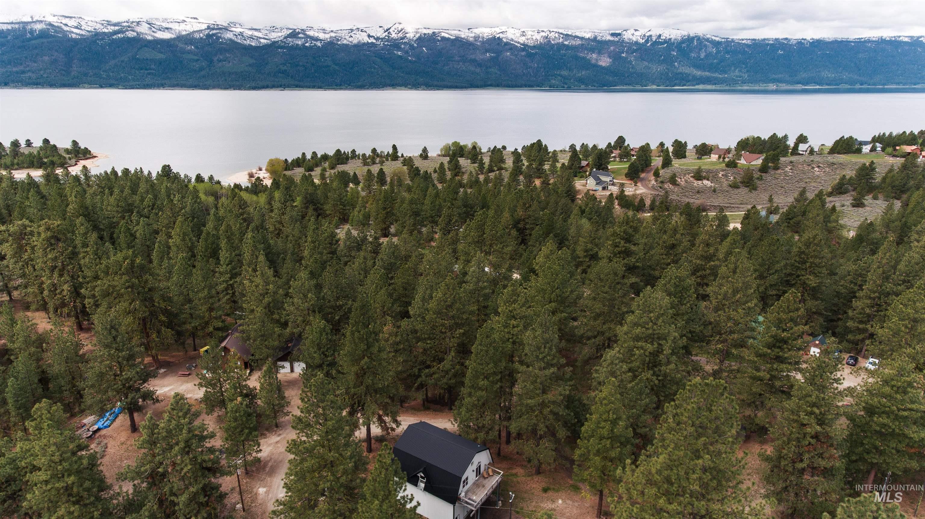 14 Melonie Lp, Cascade, Idaho 83611, 3 Bedrooms, 2 Bathrooms, Residential For Sale, Price $550,000, 98945890