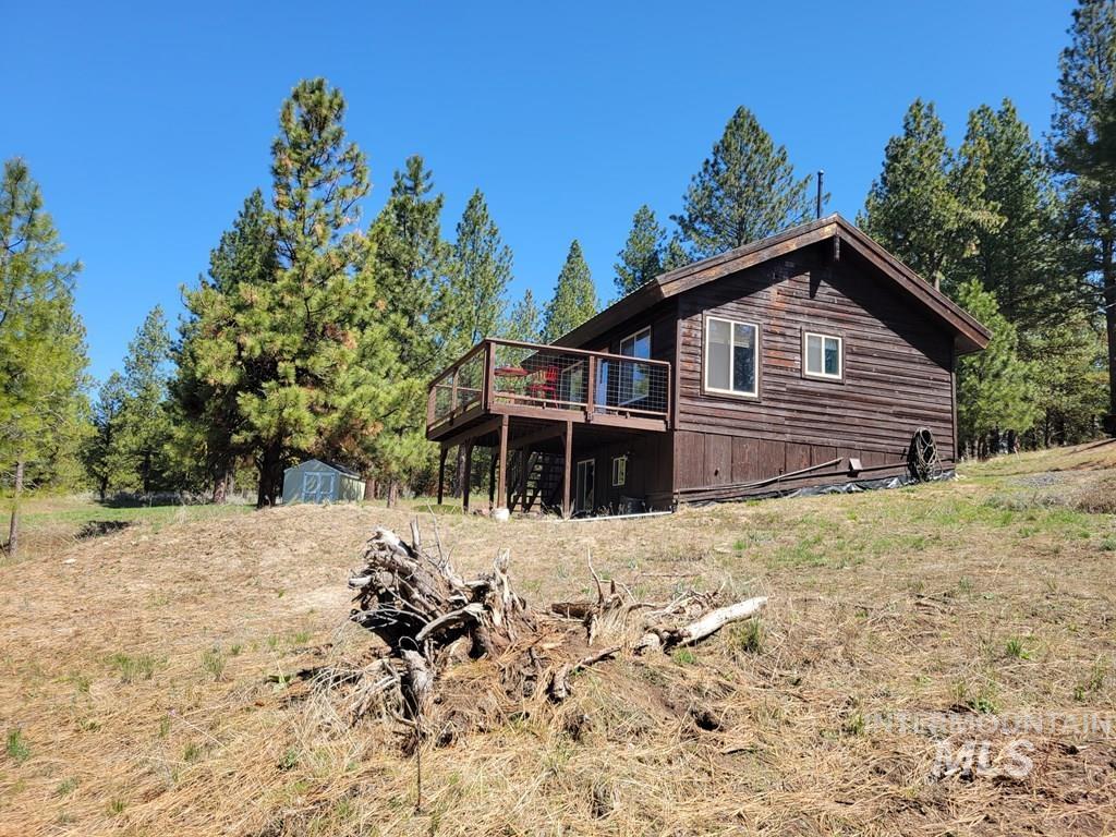 32 Mountain Air Dr, Cascade, Idaho 83611, 1 Bedroom, 1.5 Bathrooms, Residential For Sale, Price $349,499, 98945896